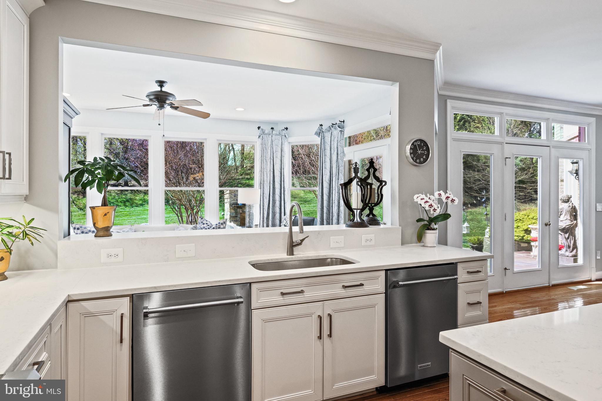 OAKTON - Residential