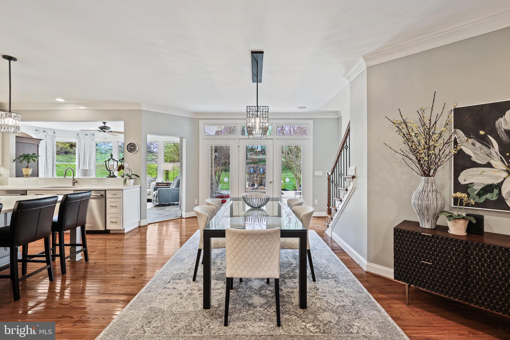 OAKTON - Residential