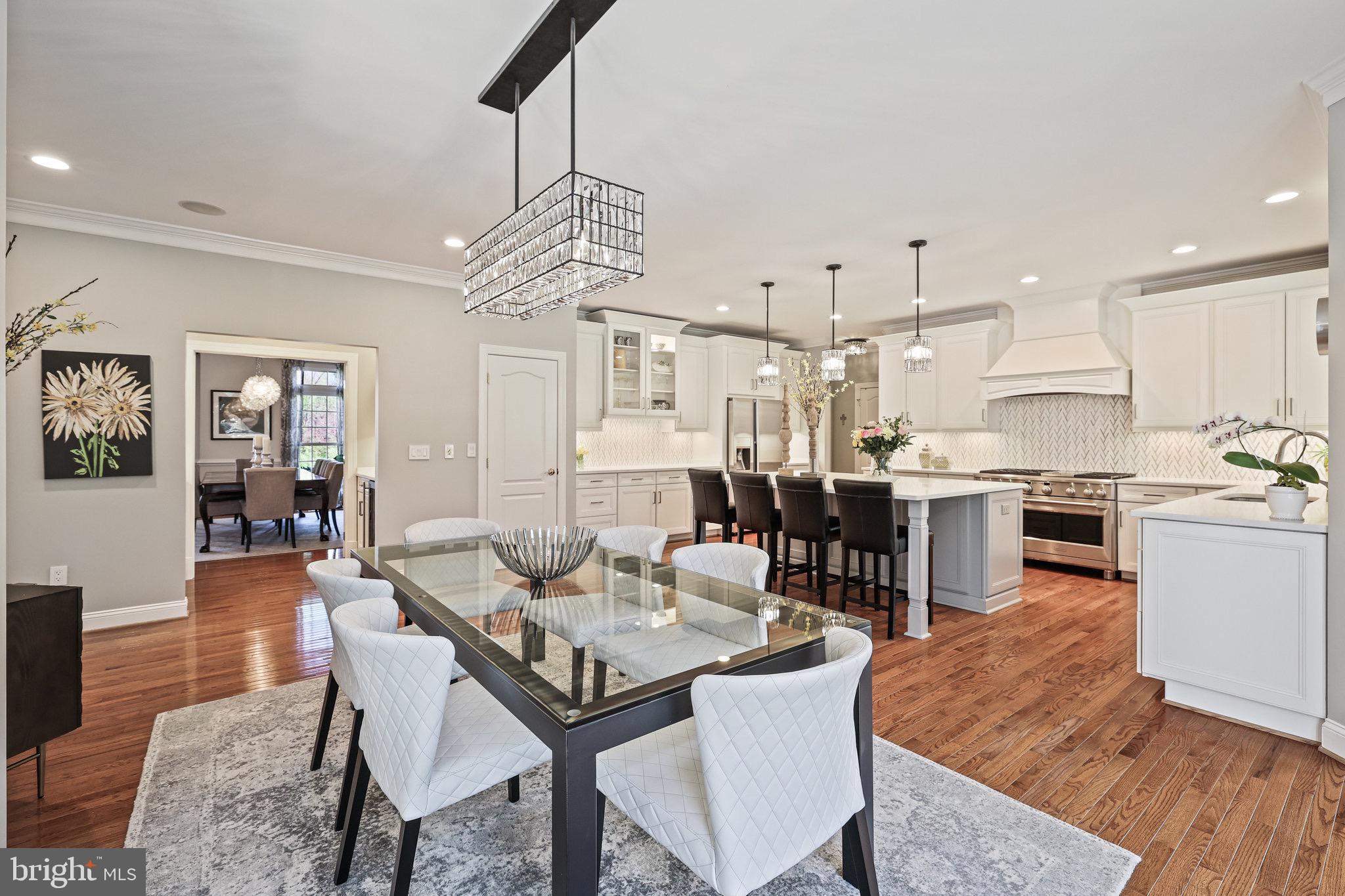 OAKTON - Residential