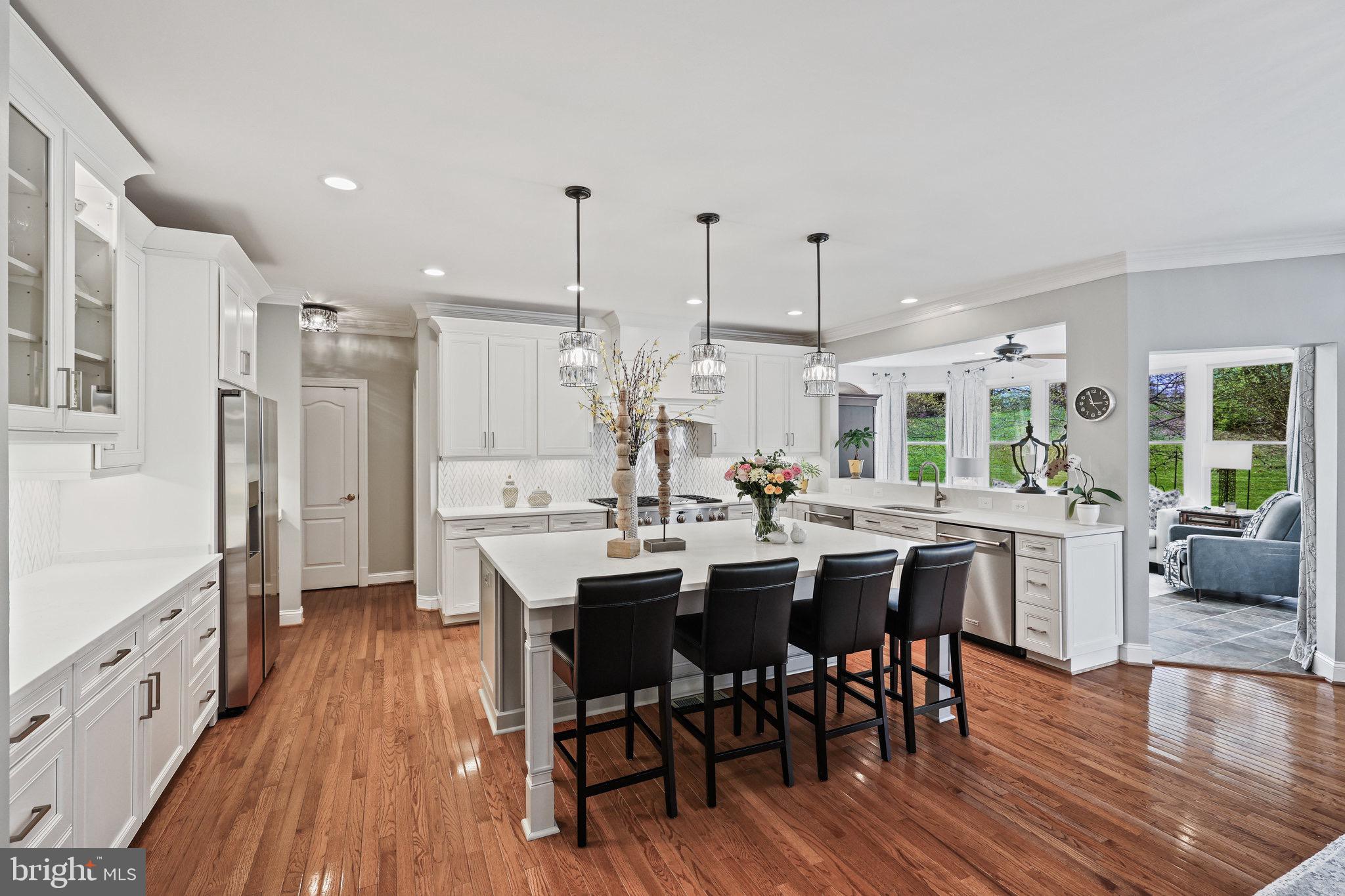 OAKTON - Residential