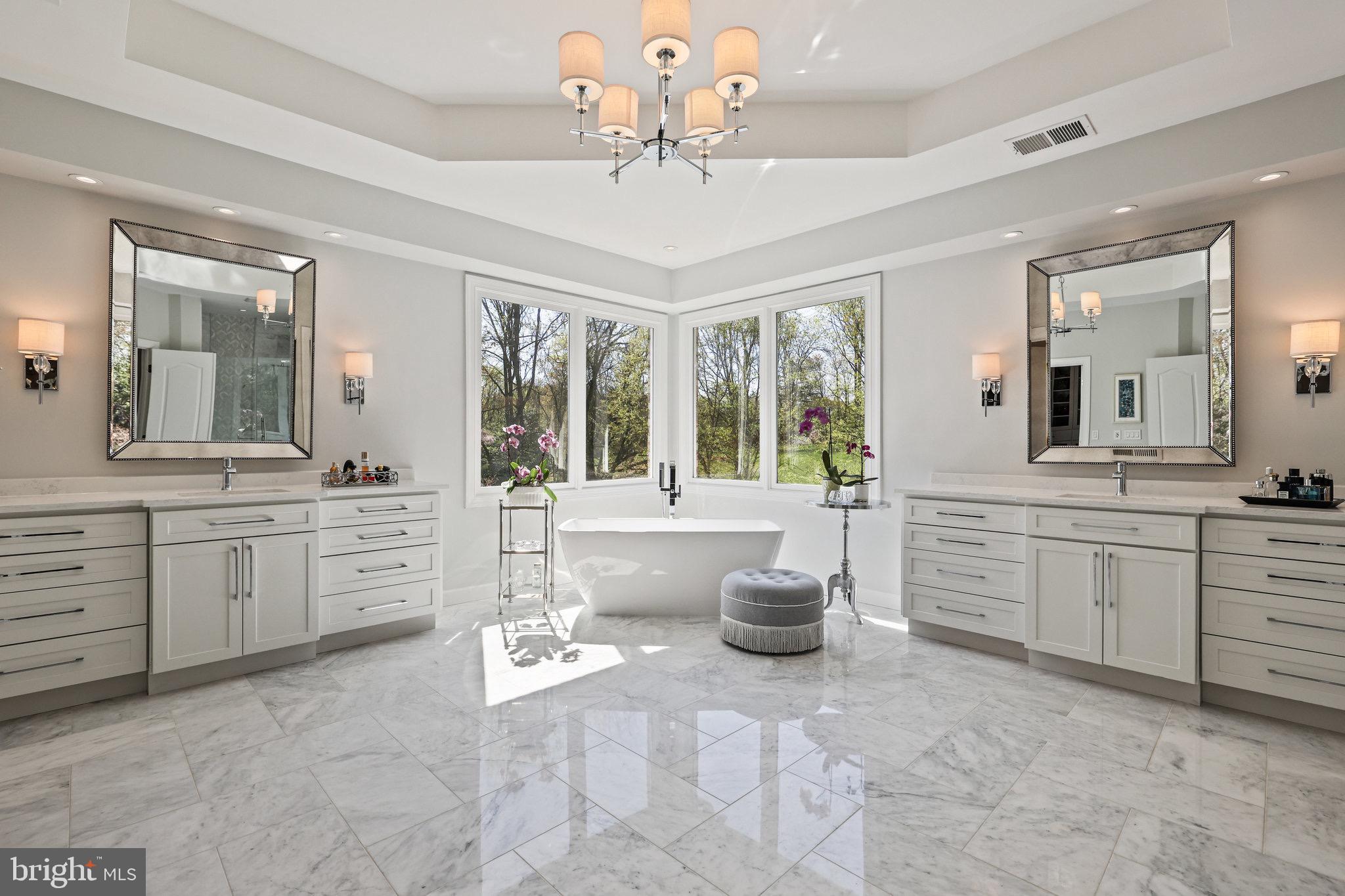 OAKTON - Residential