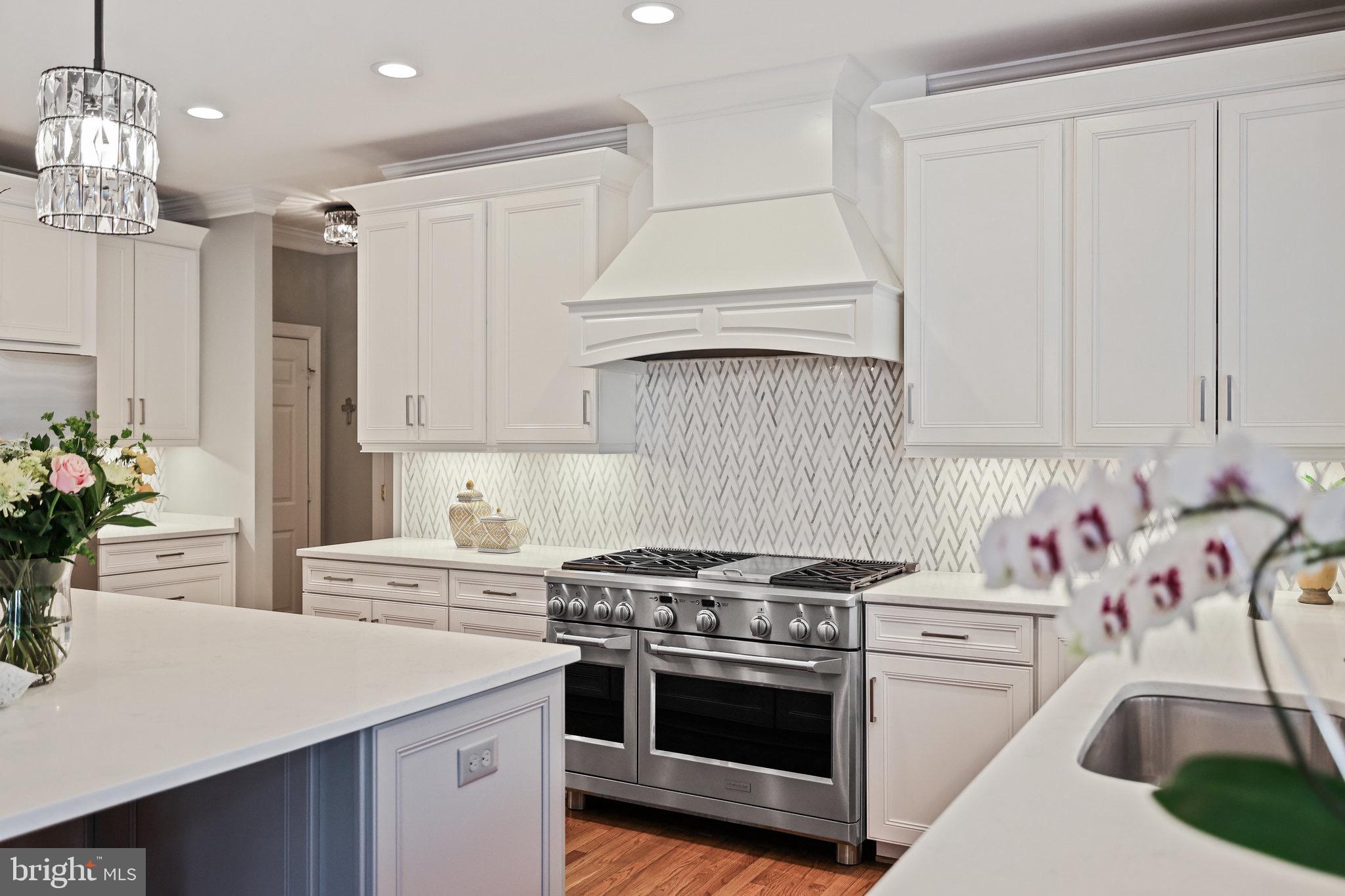 OAKTON - Residential