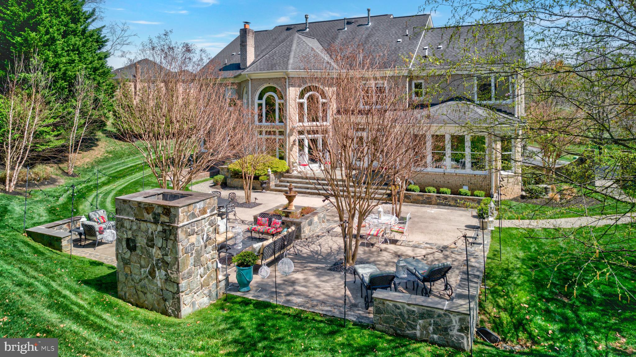 OAKTON - Residential