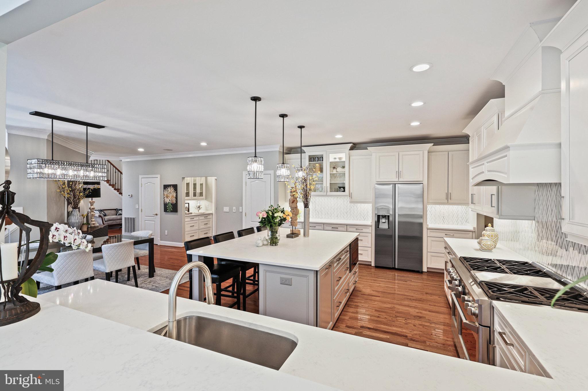 OAKTON - Residential