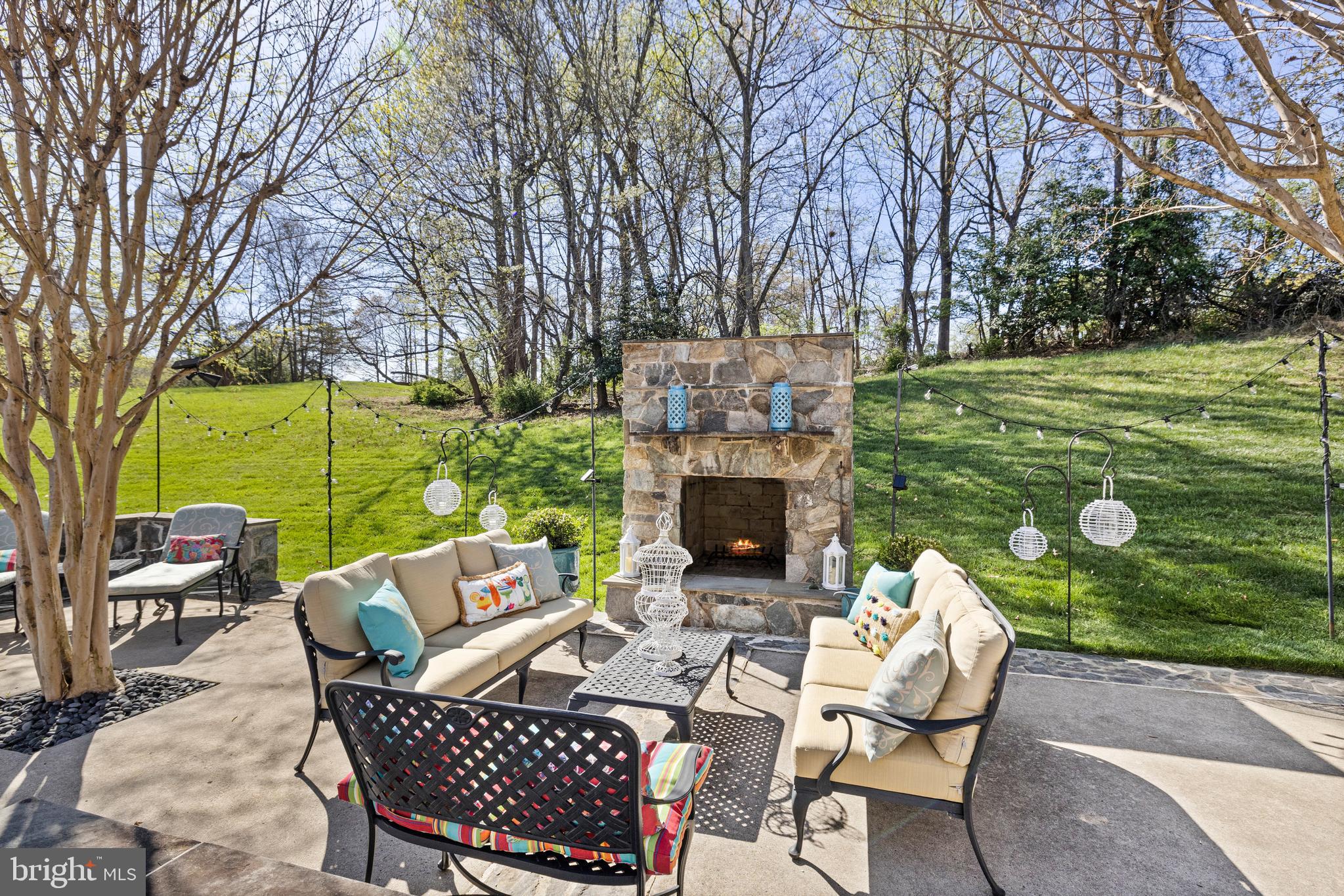 OAKTON - Residential