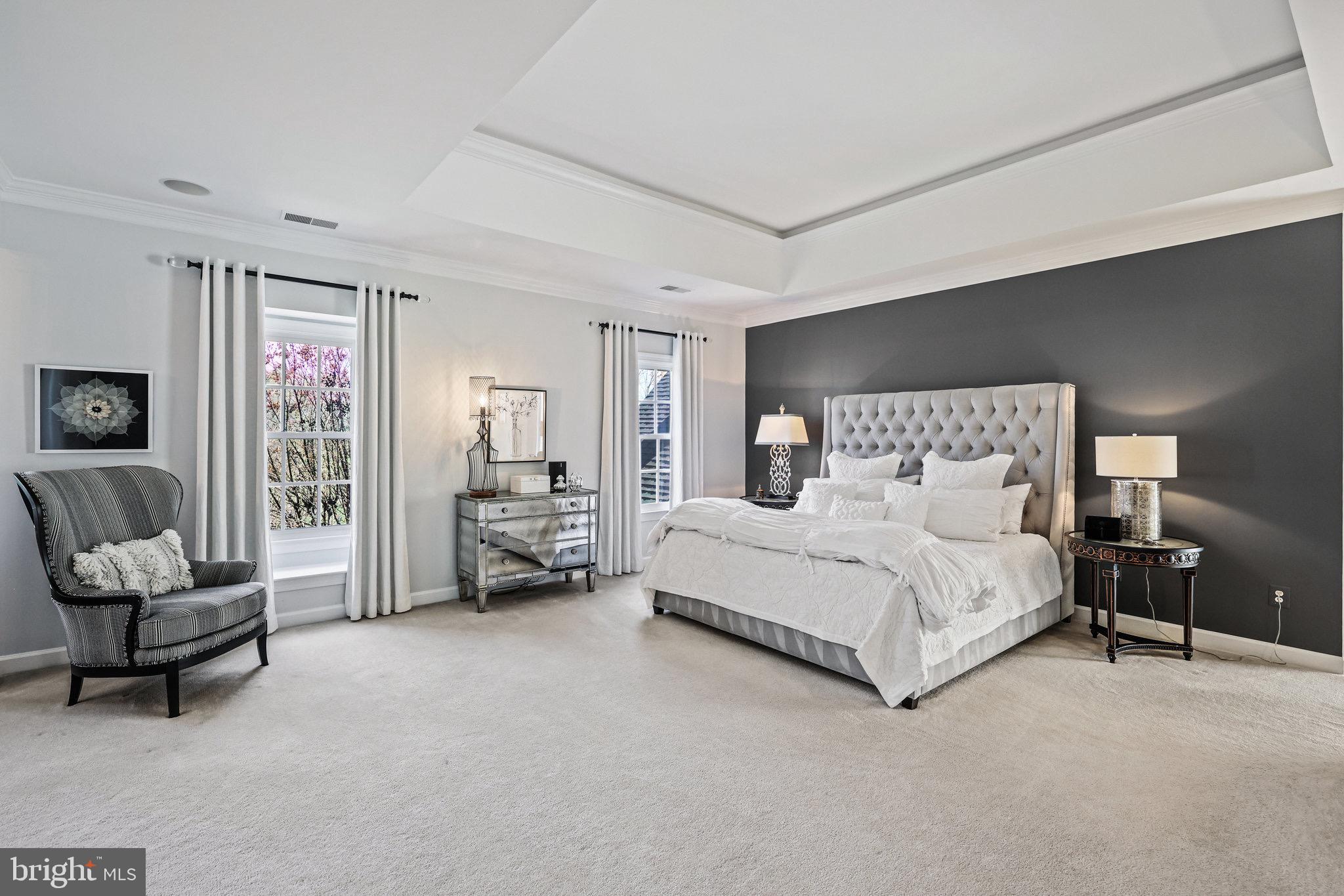 OAKTON - Residential