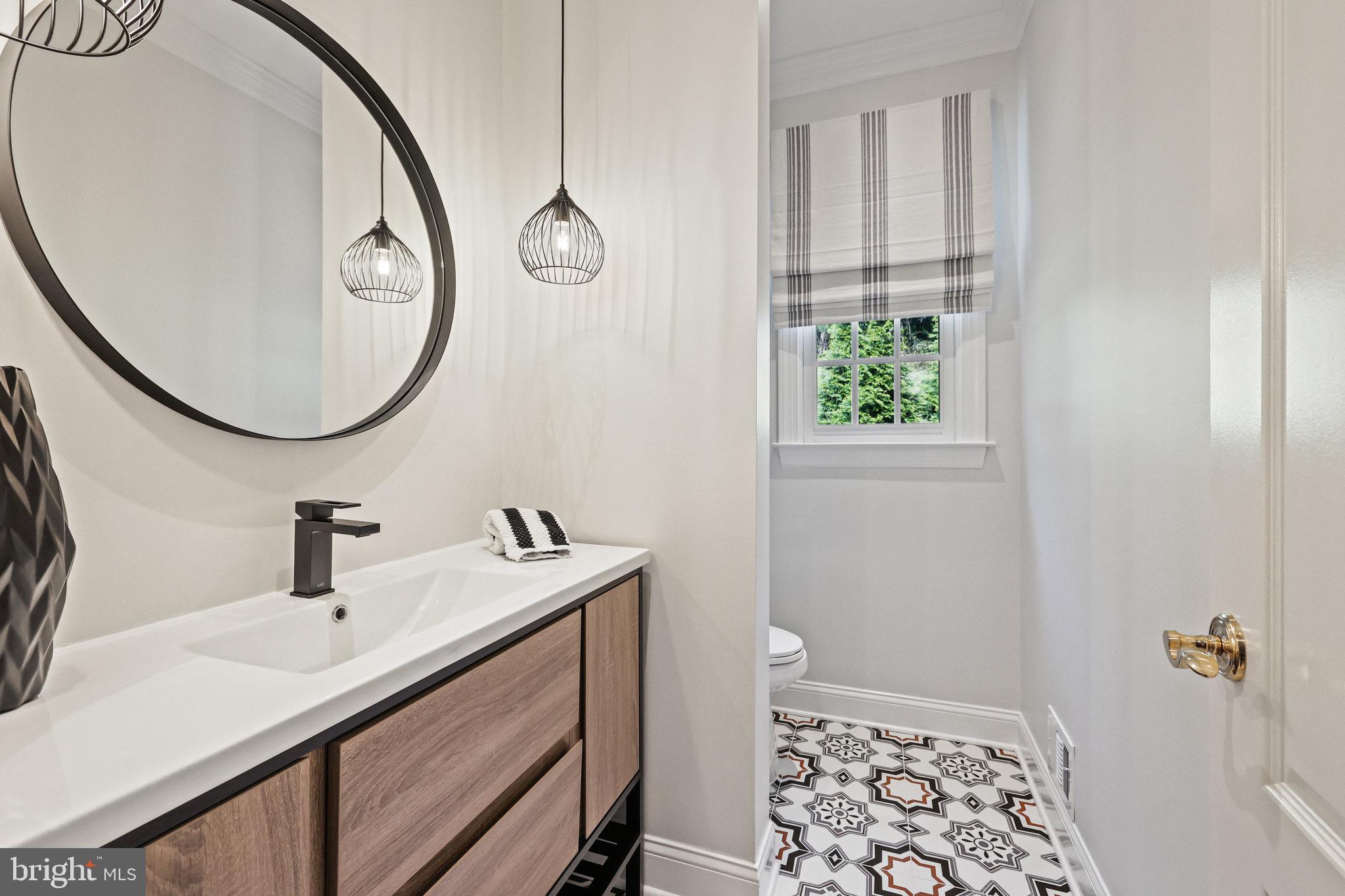 OAKTON - Residential