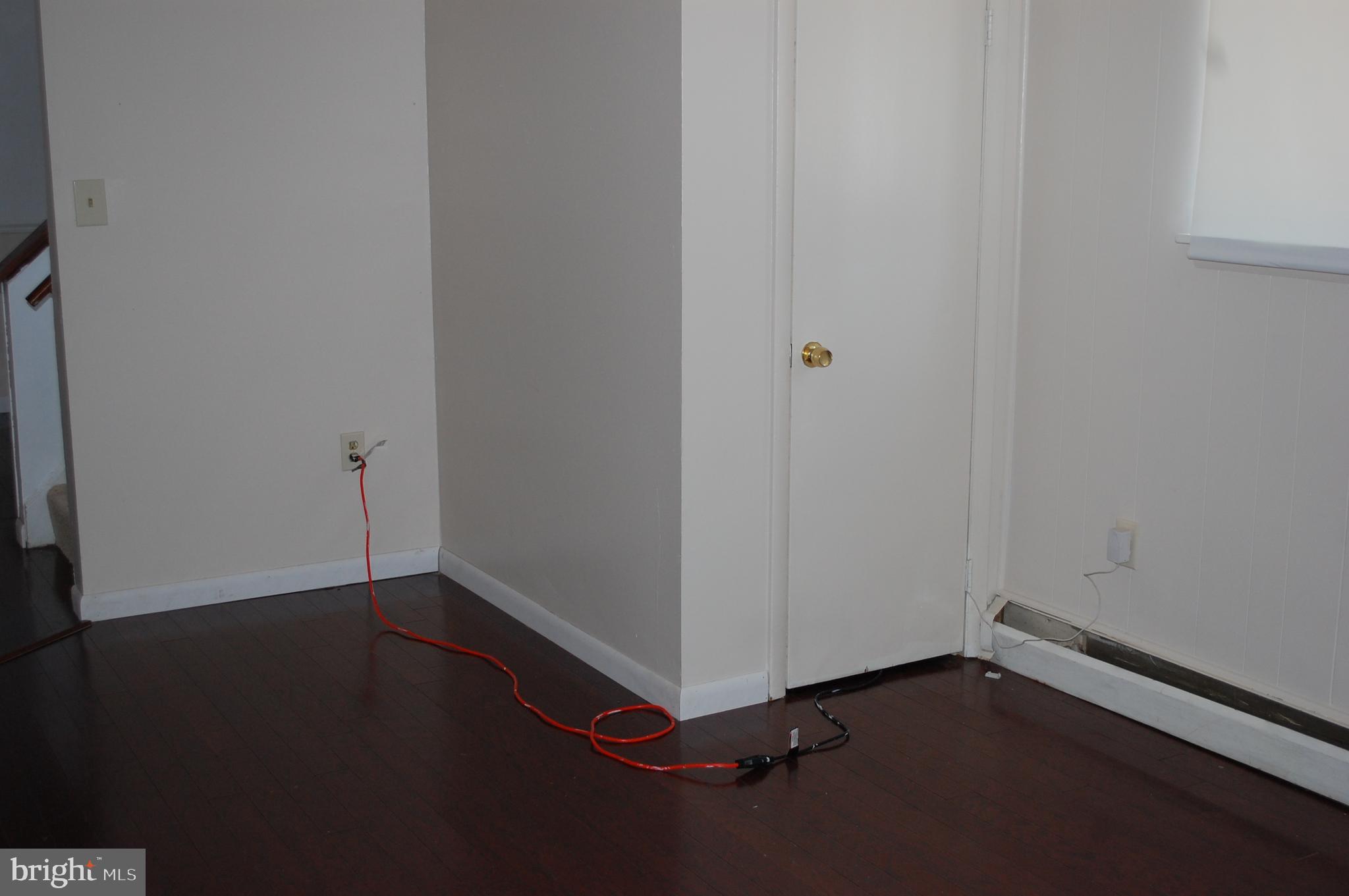 DALE CITY - Residential Lease