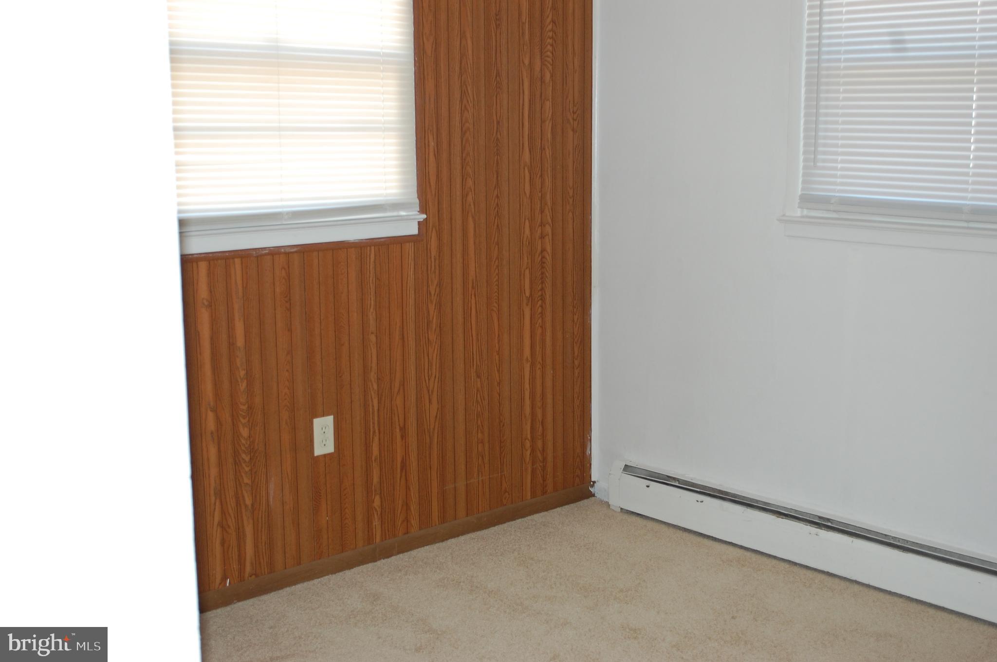 DALE CITY - Residential Lease