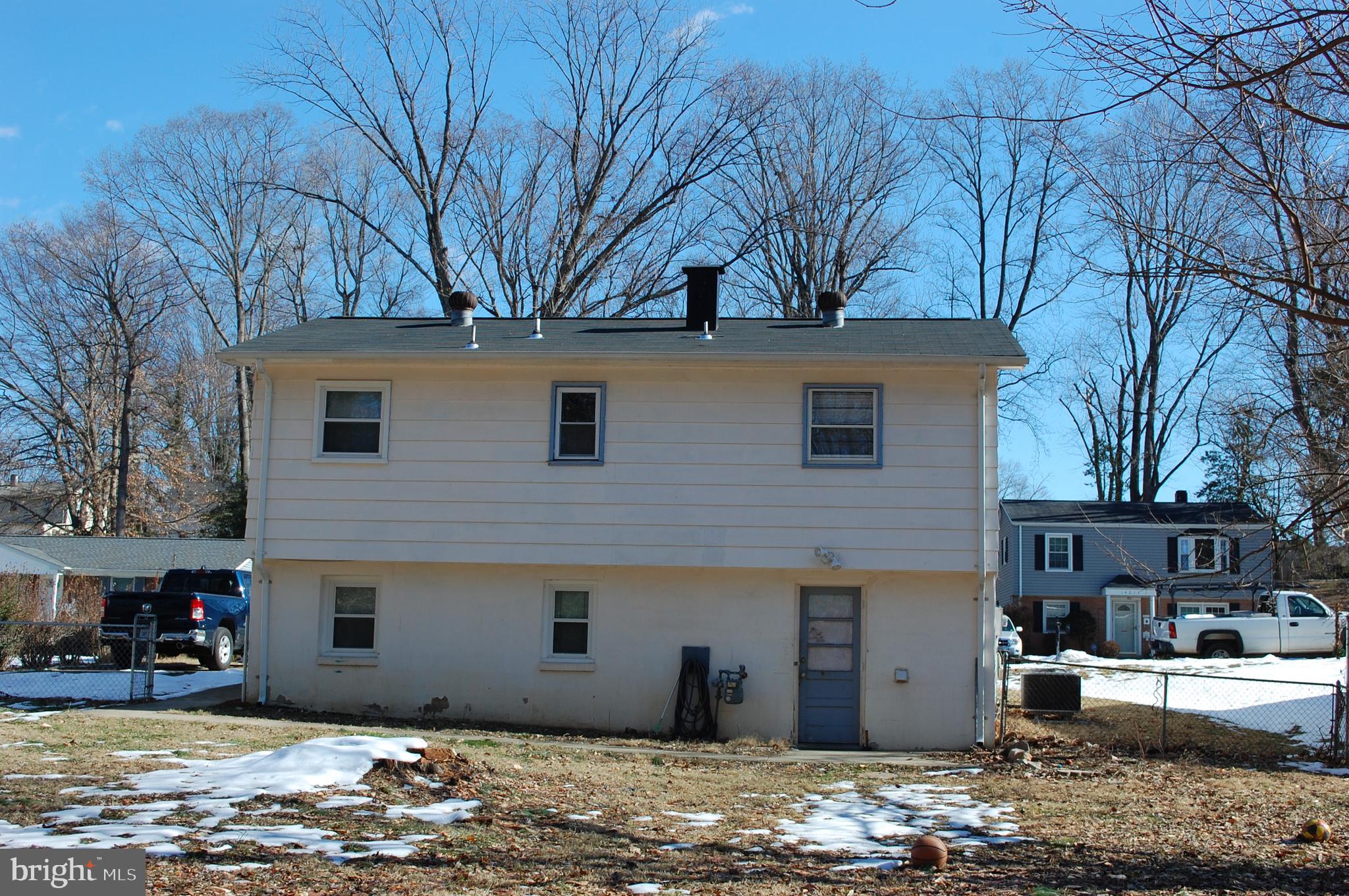 DALE CITY - Residential Lease