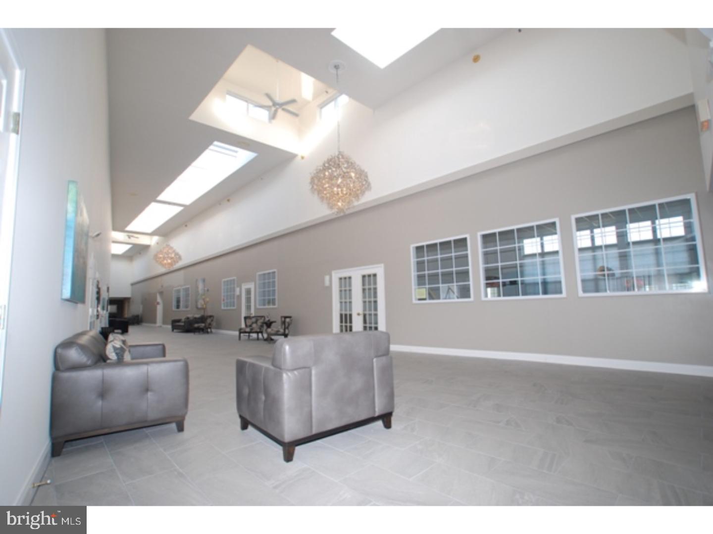 CENTENNIAL STATION - Residential