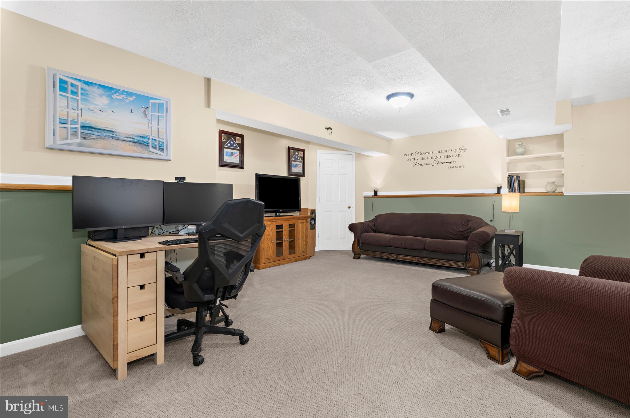 WILLOW RUN - Residential