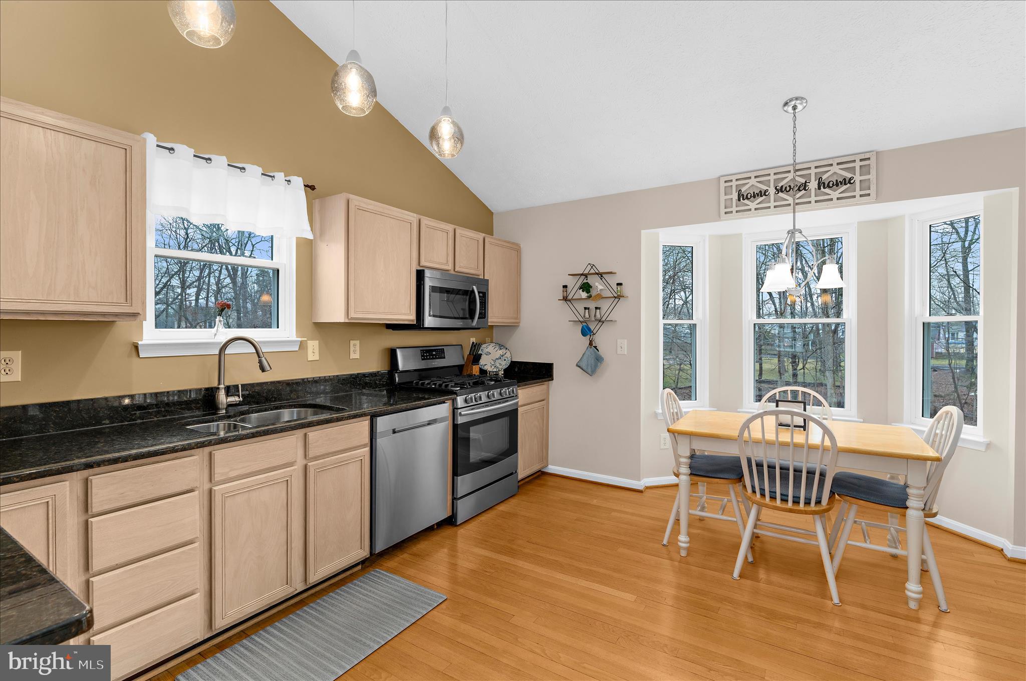 WILLOW RUN - Residential