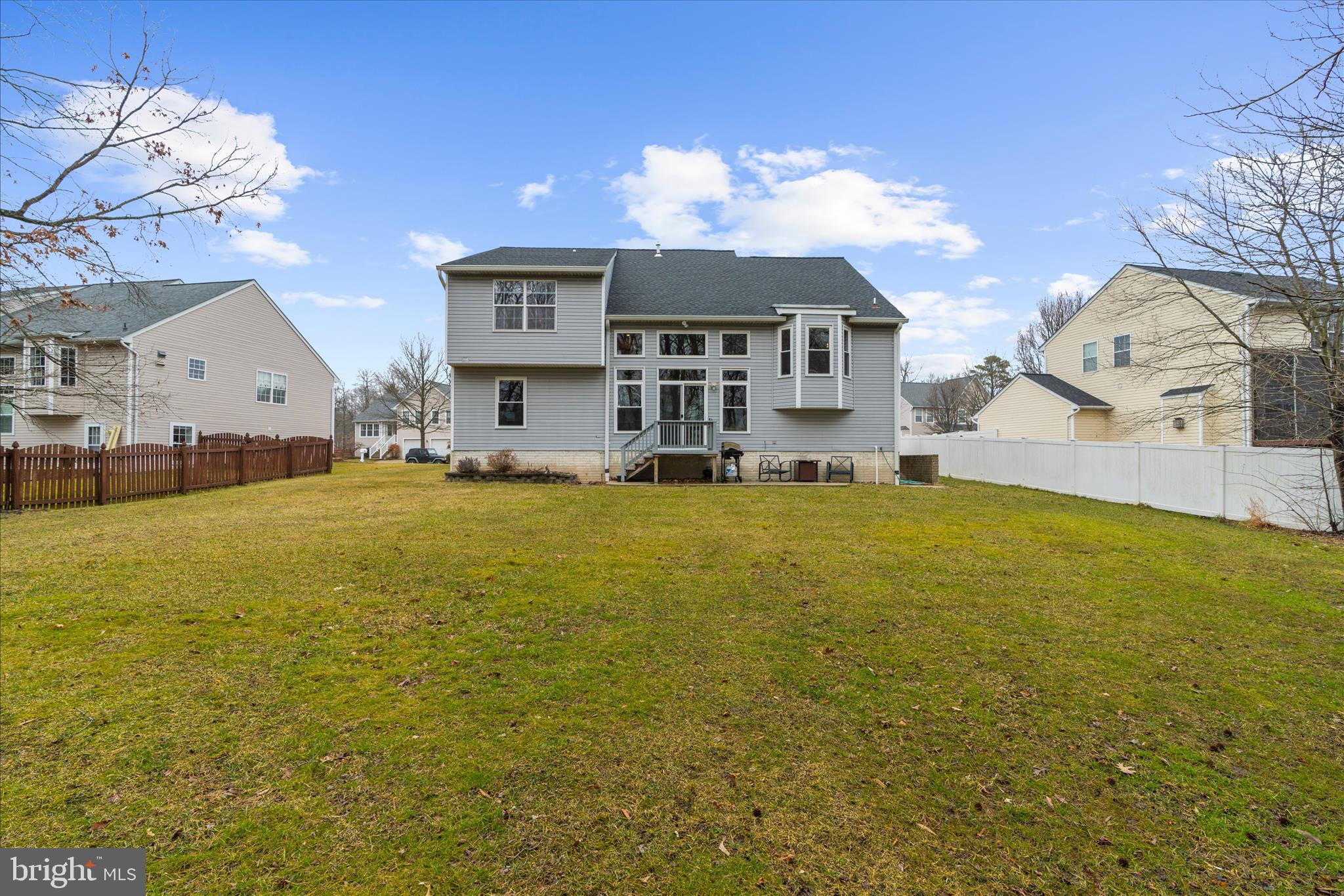 WILLOW RUN - Residential