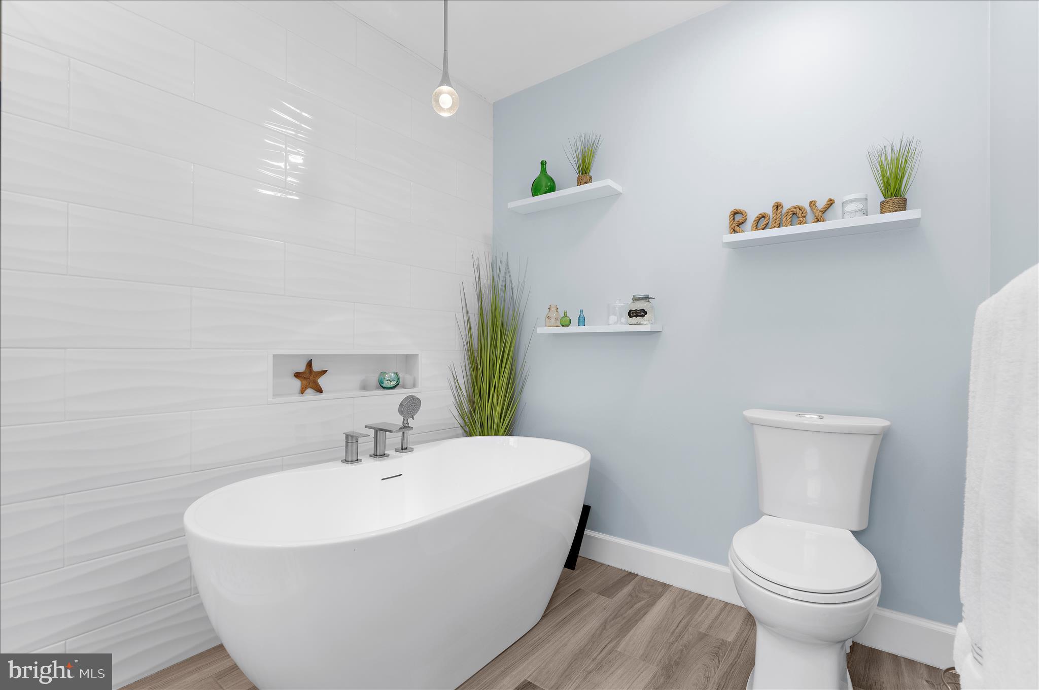 WILLOW RUN - Residential