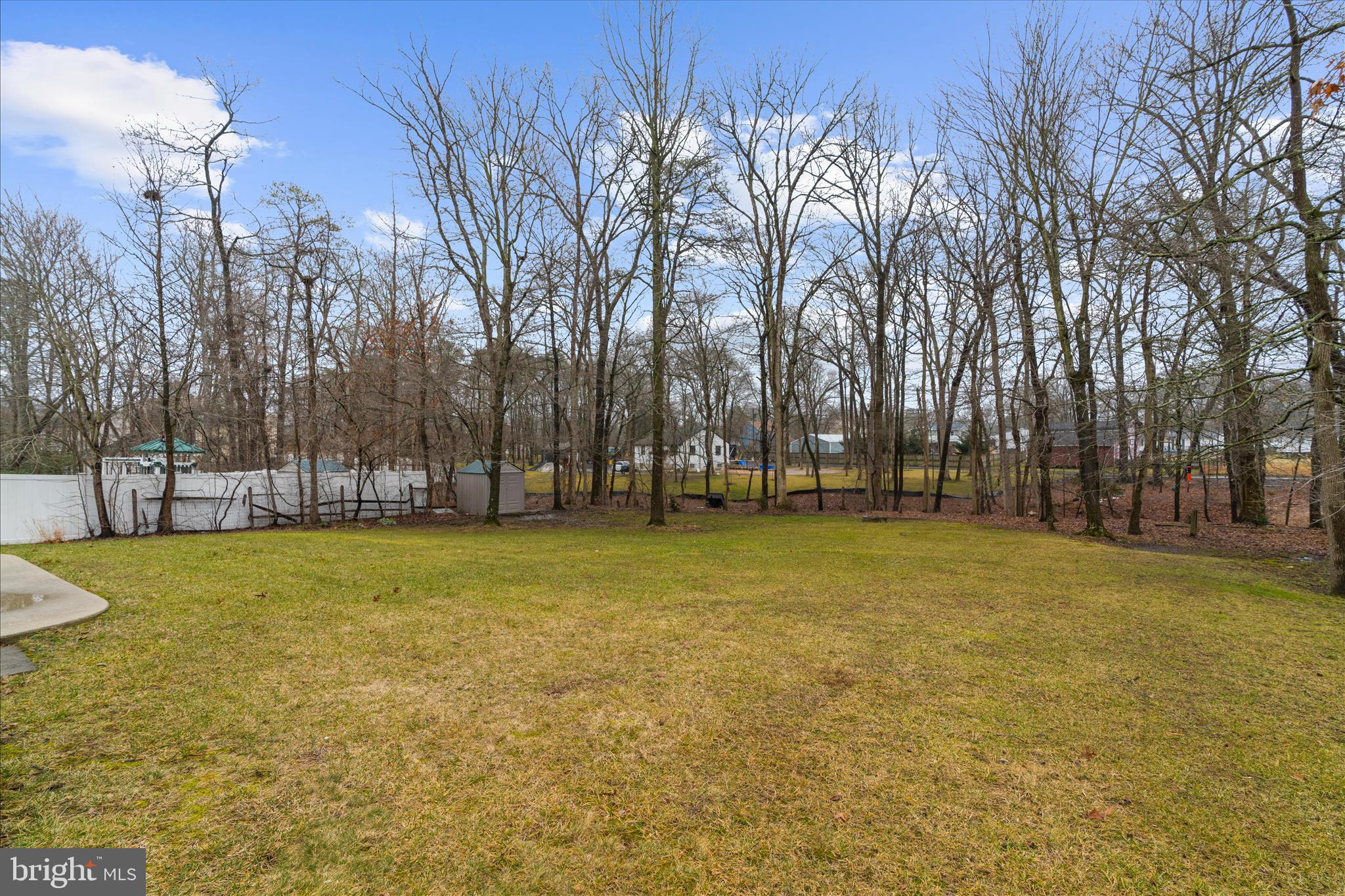 WILLOW RUN - Residential