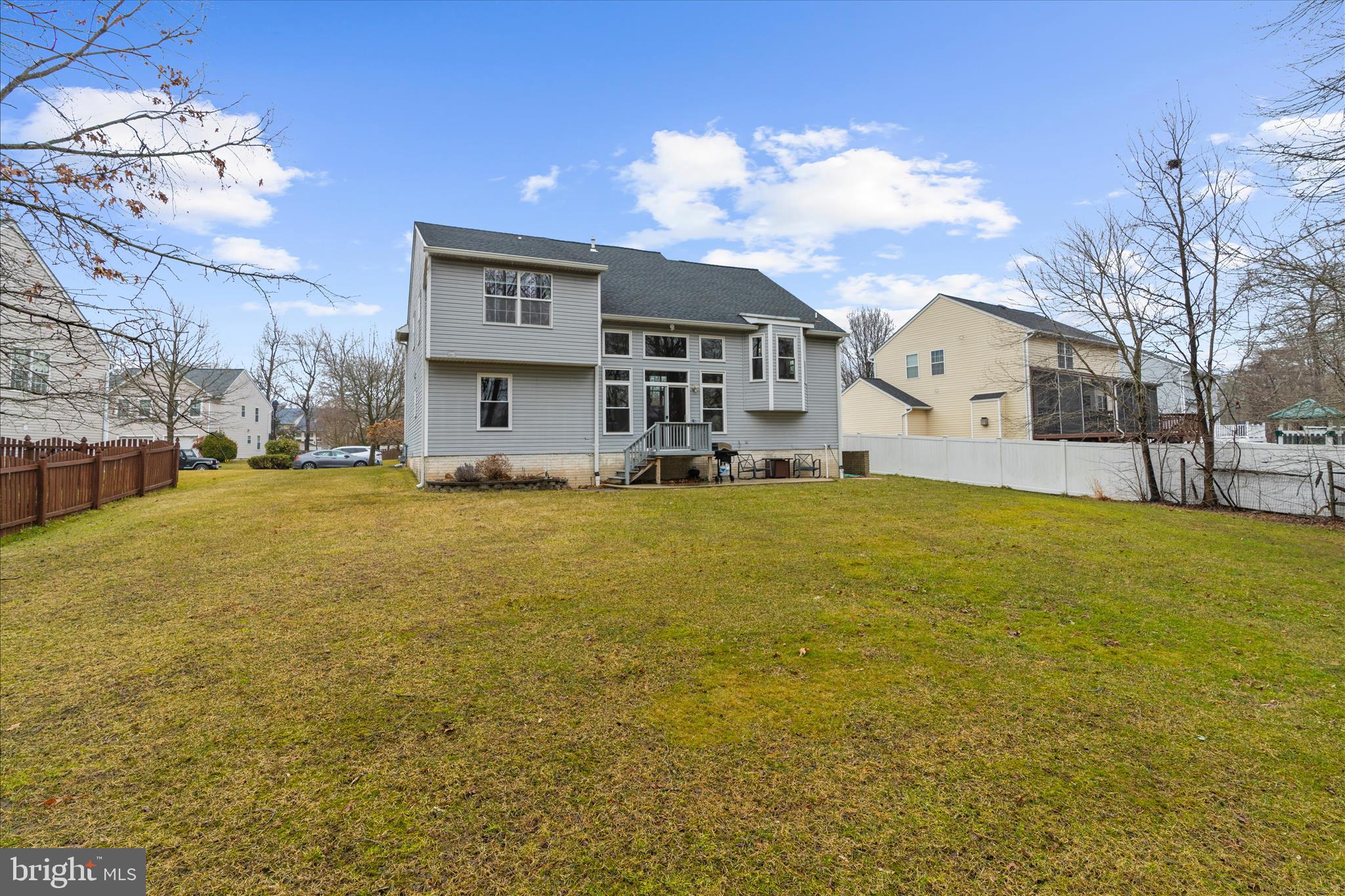 WILLOW RUN - Residential