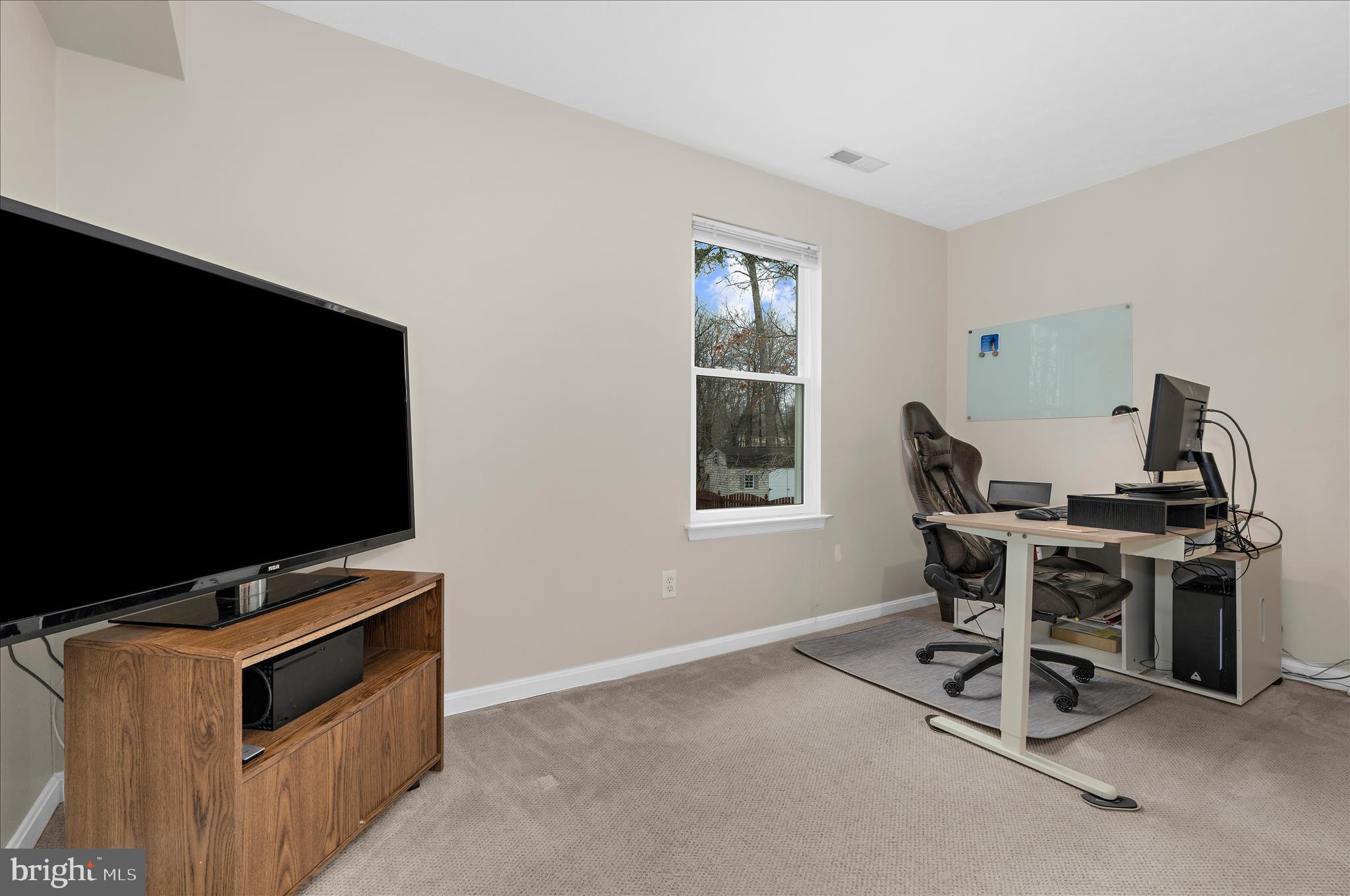 WILLOW RUN - Residential