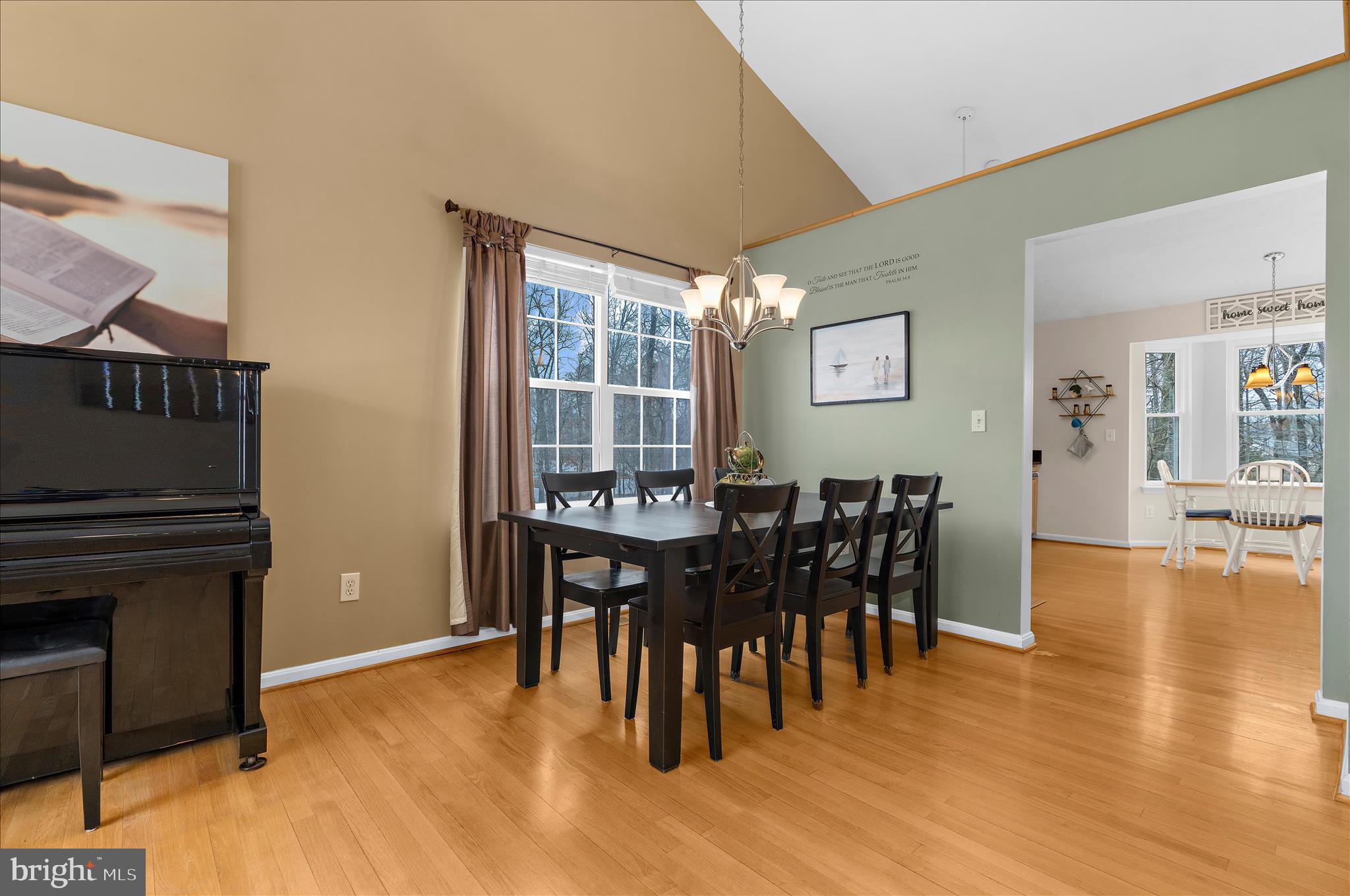 WILLOW RUN - Residential