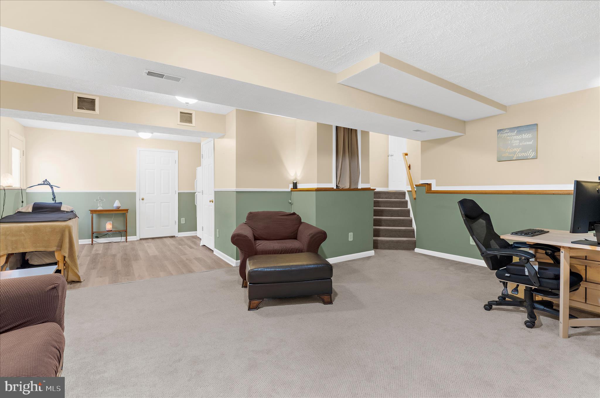 WILLOW RUN - Residential