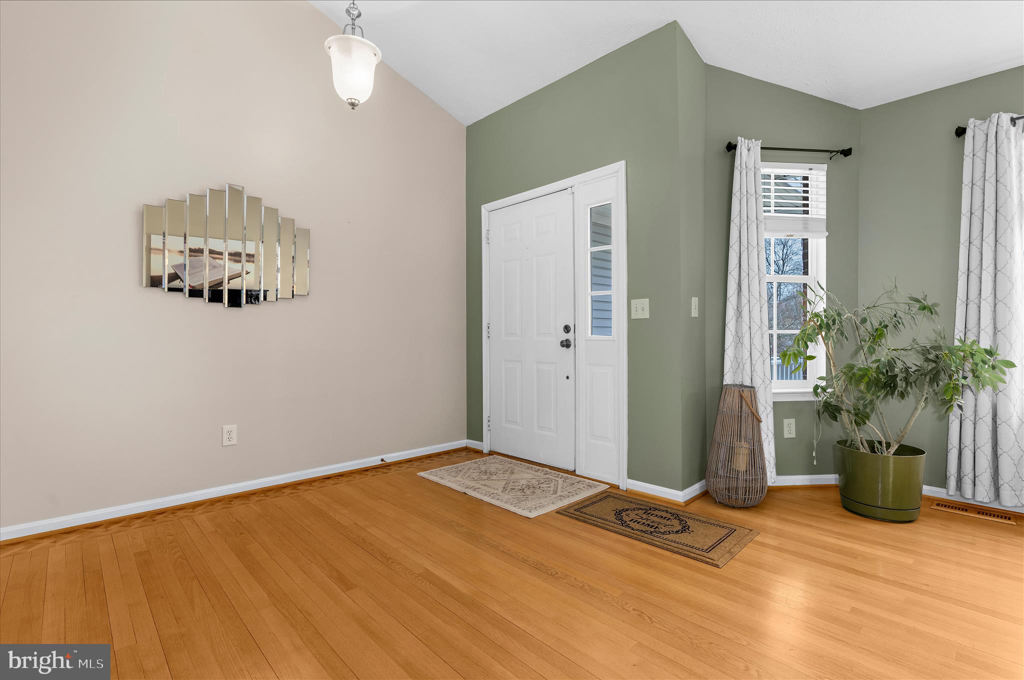 WILLOW RUN - Residential