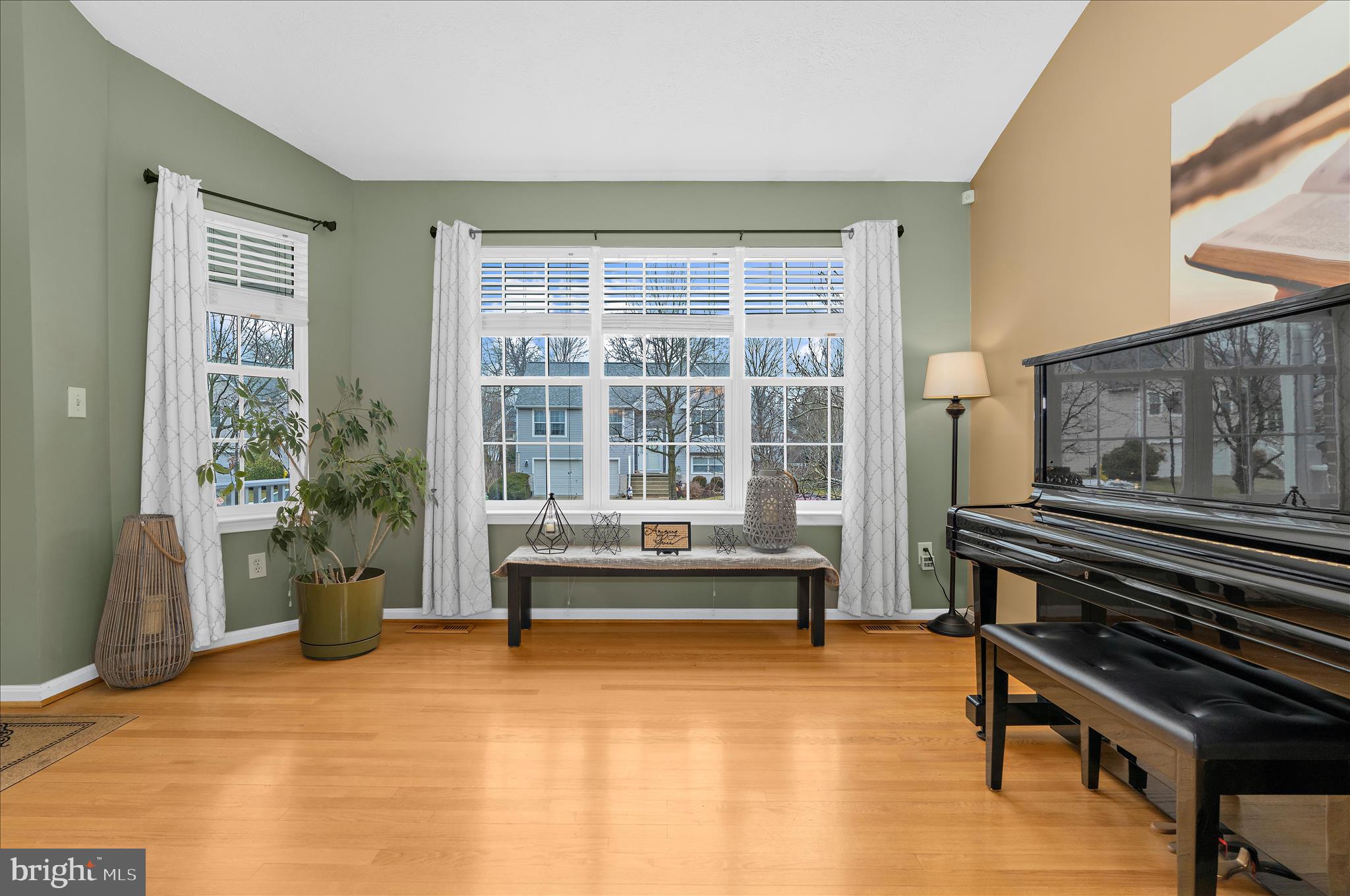 WILLOW RUN - Residential