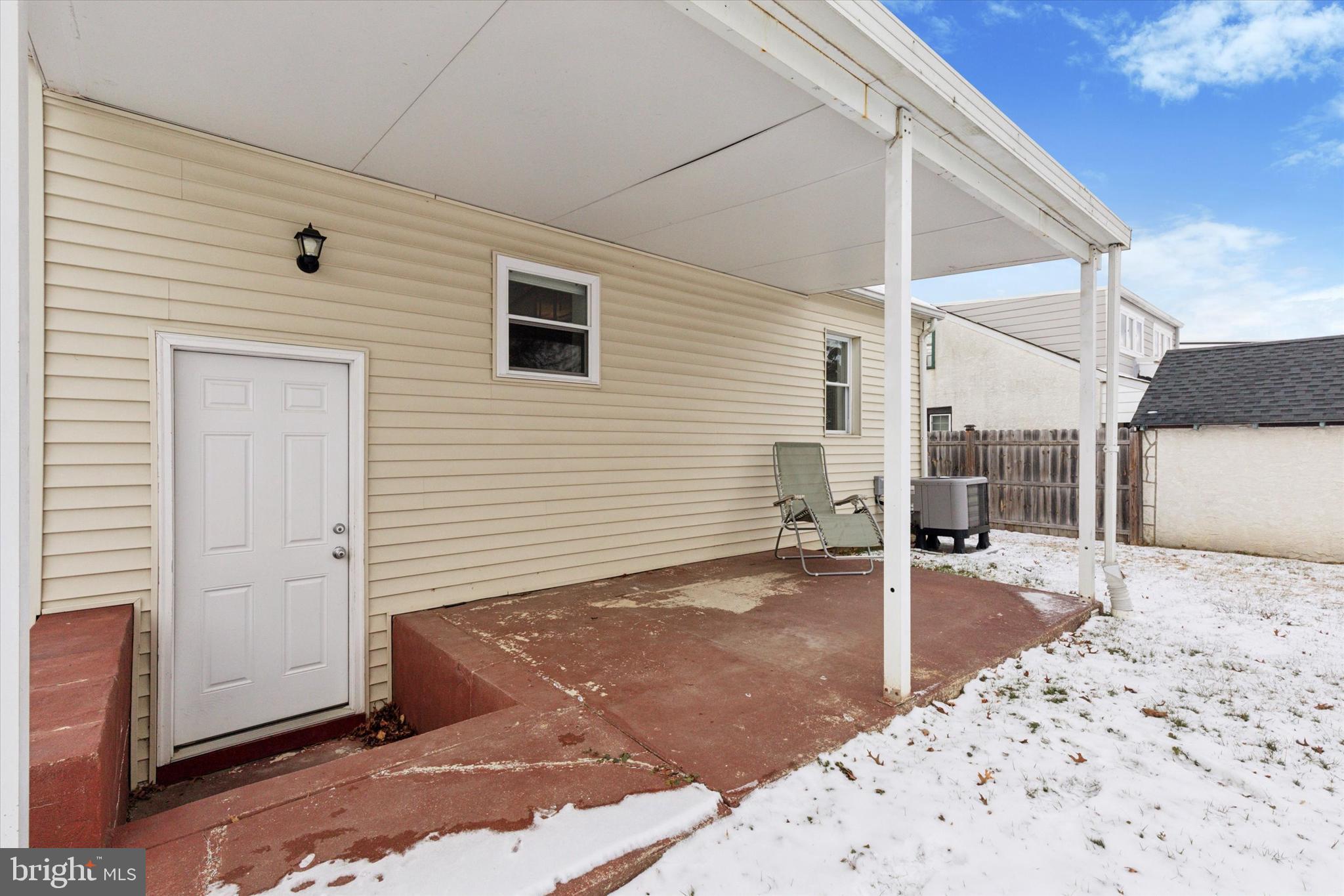 WHITELAND CREST - Residential