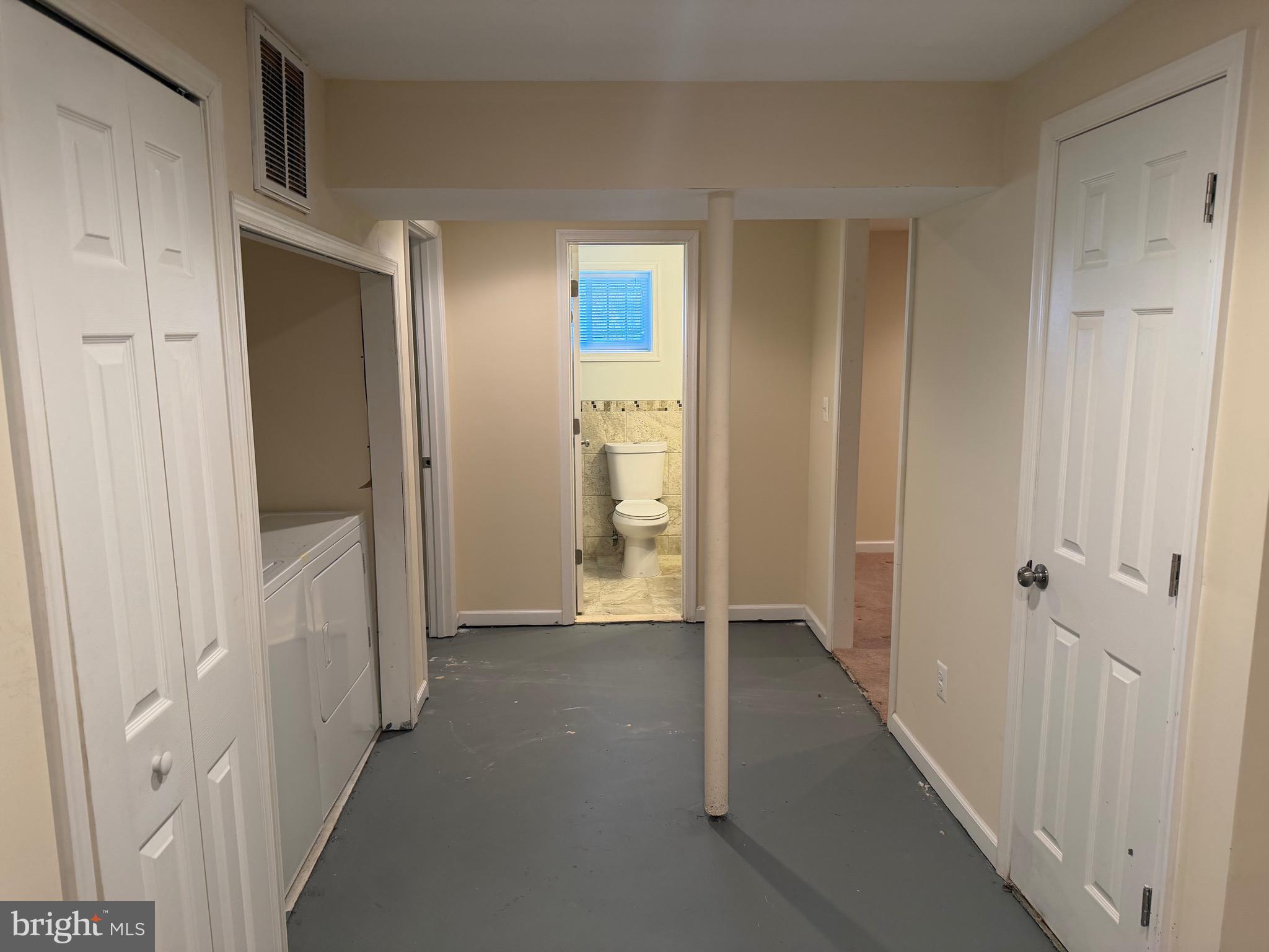 HOLLY SPRINGS - Residential