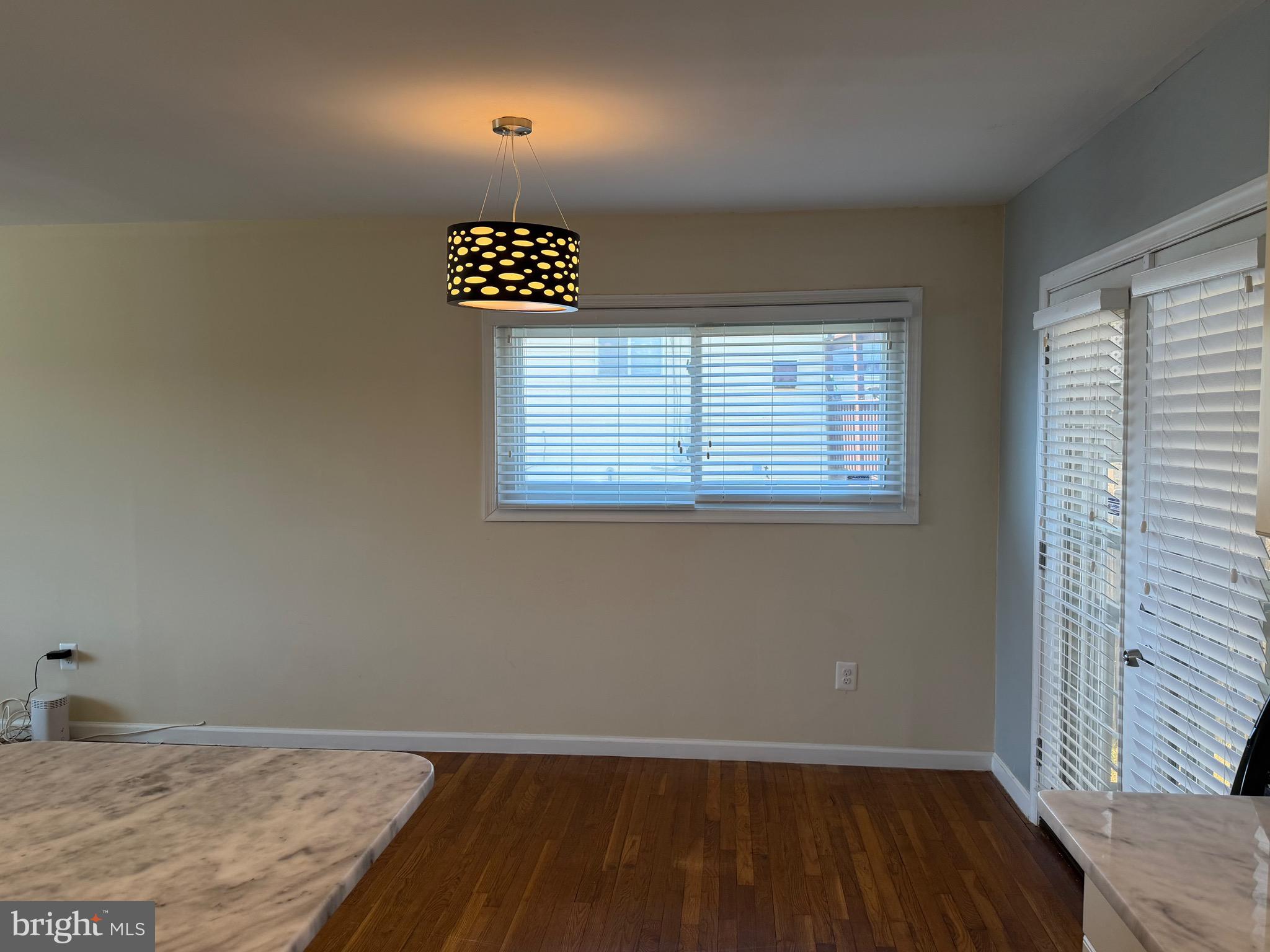 HOLLY SPRINGS - Residential