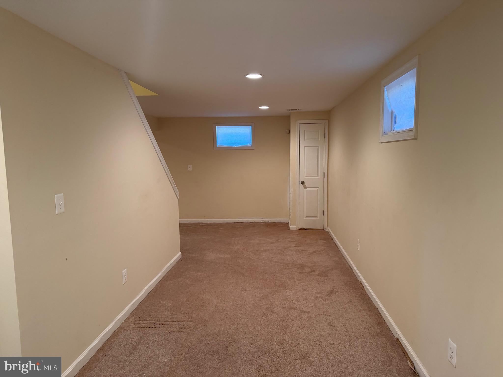 HOLLY SPRINGS - Residential