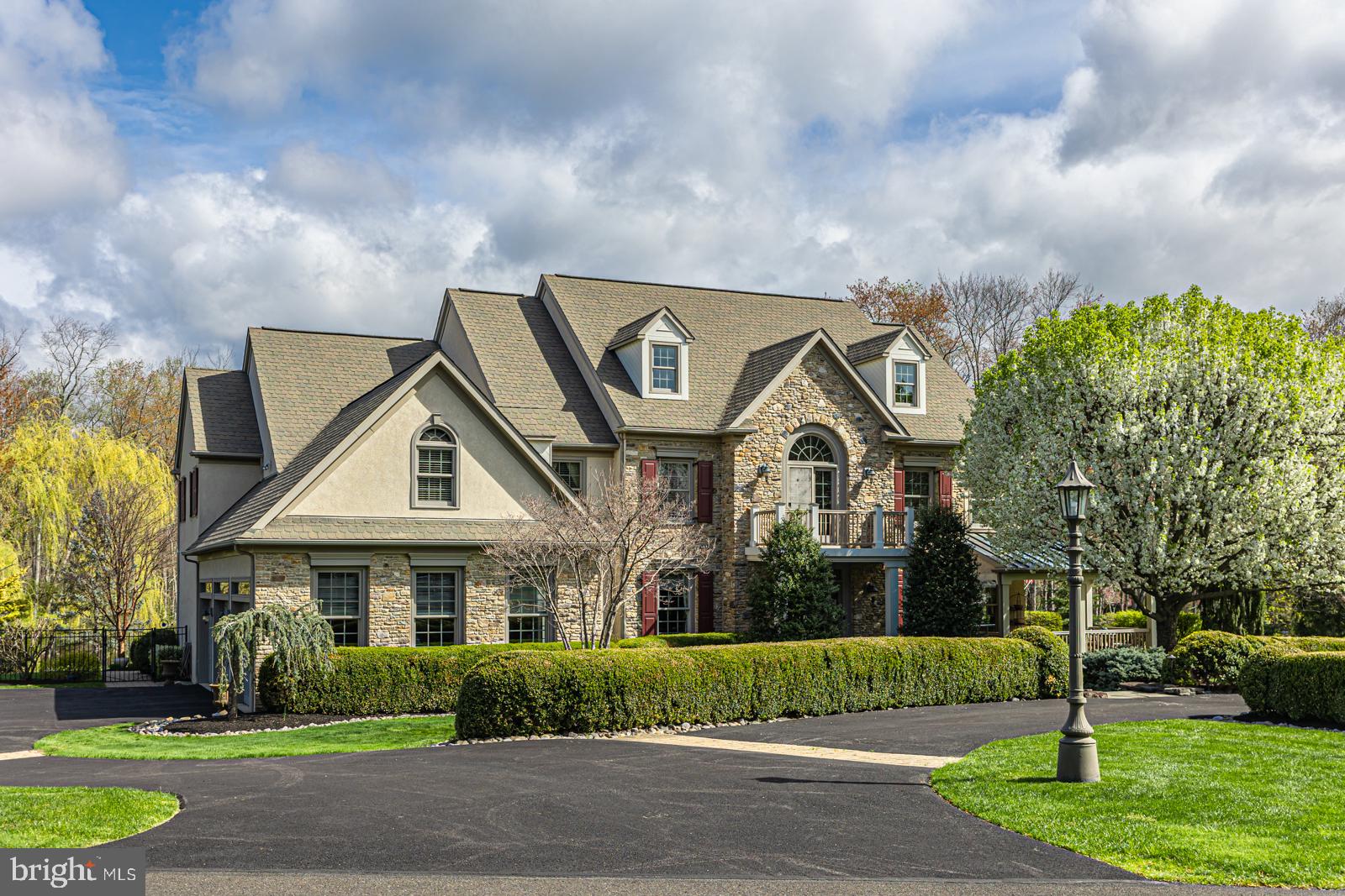 STONE RIDGE ESTATES - Residential