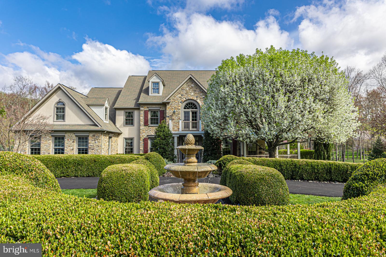 STONE RIDGE ESTATES - Residential
