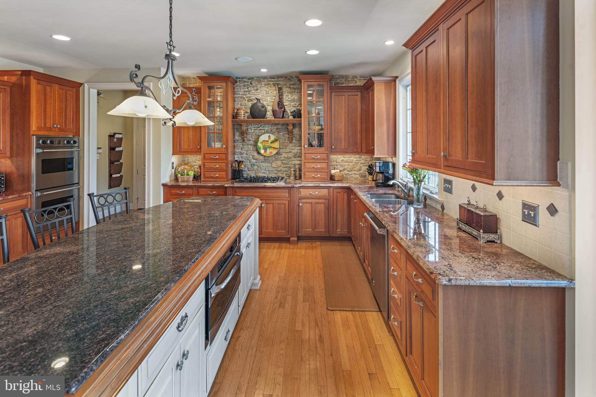 STONE RIDGE ESTATES - Residential