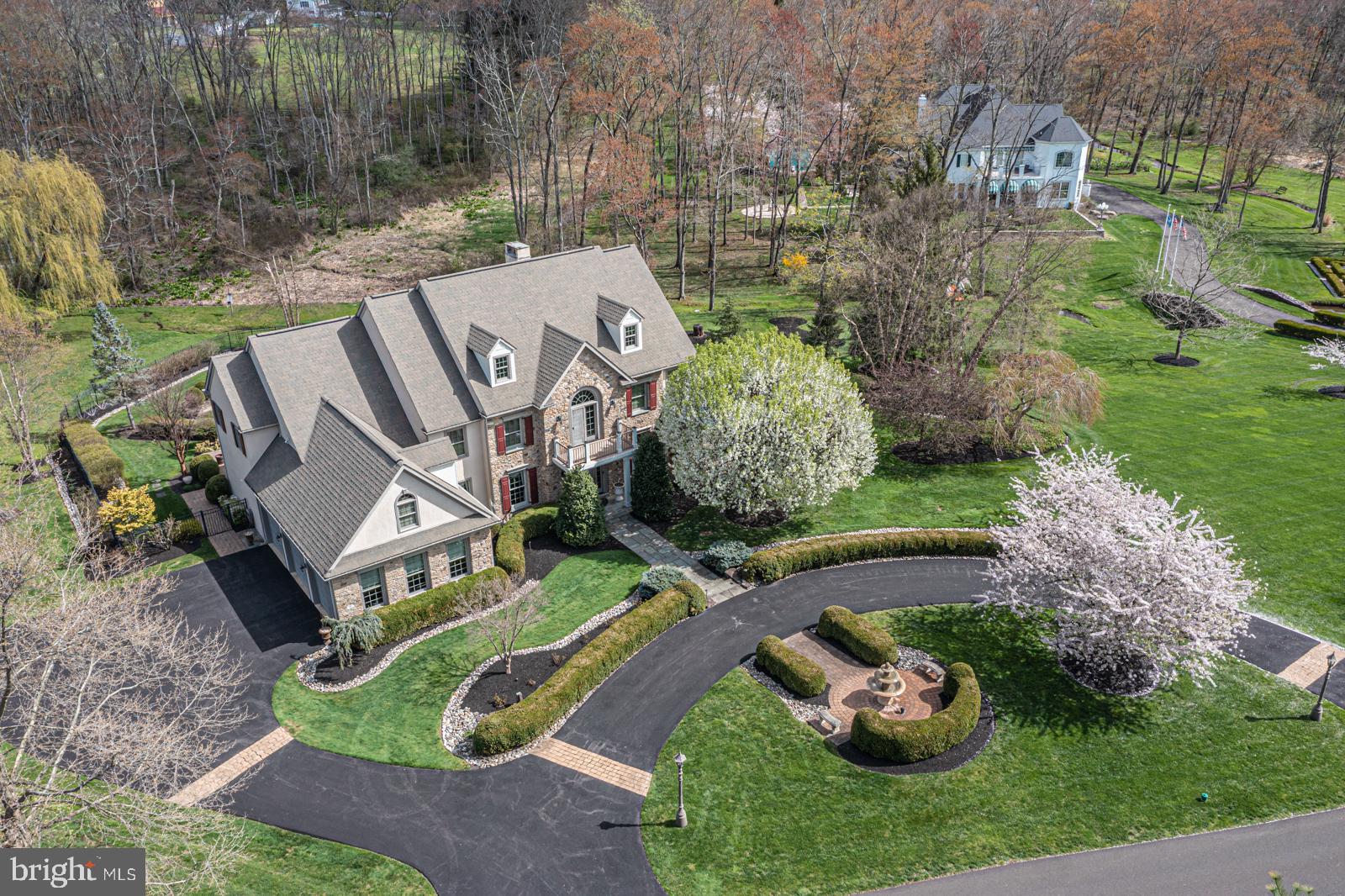 STONE RIDGE ESTATES - Residential