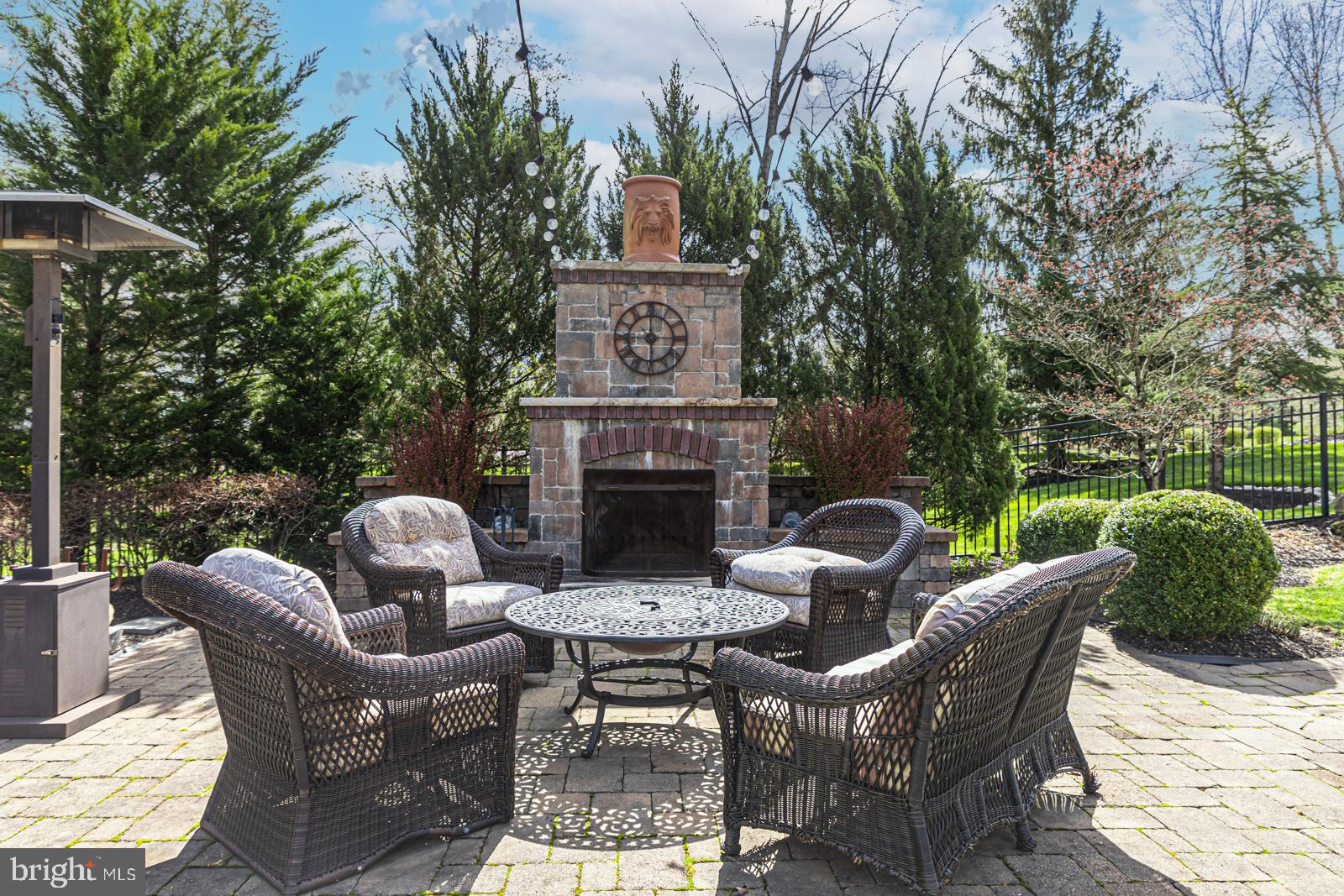 STONE RIDGE ESTATES - Residential