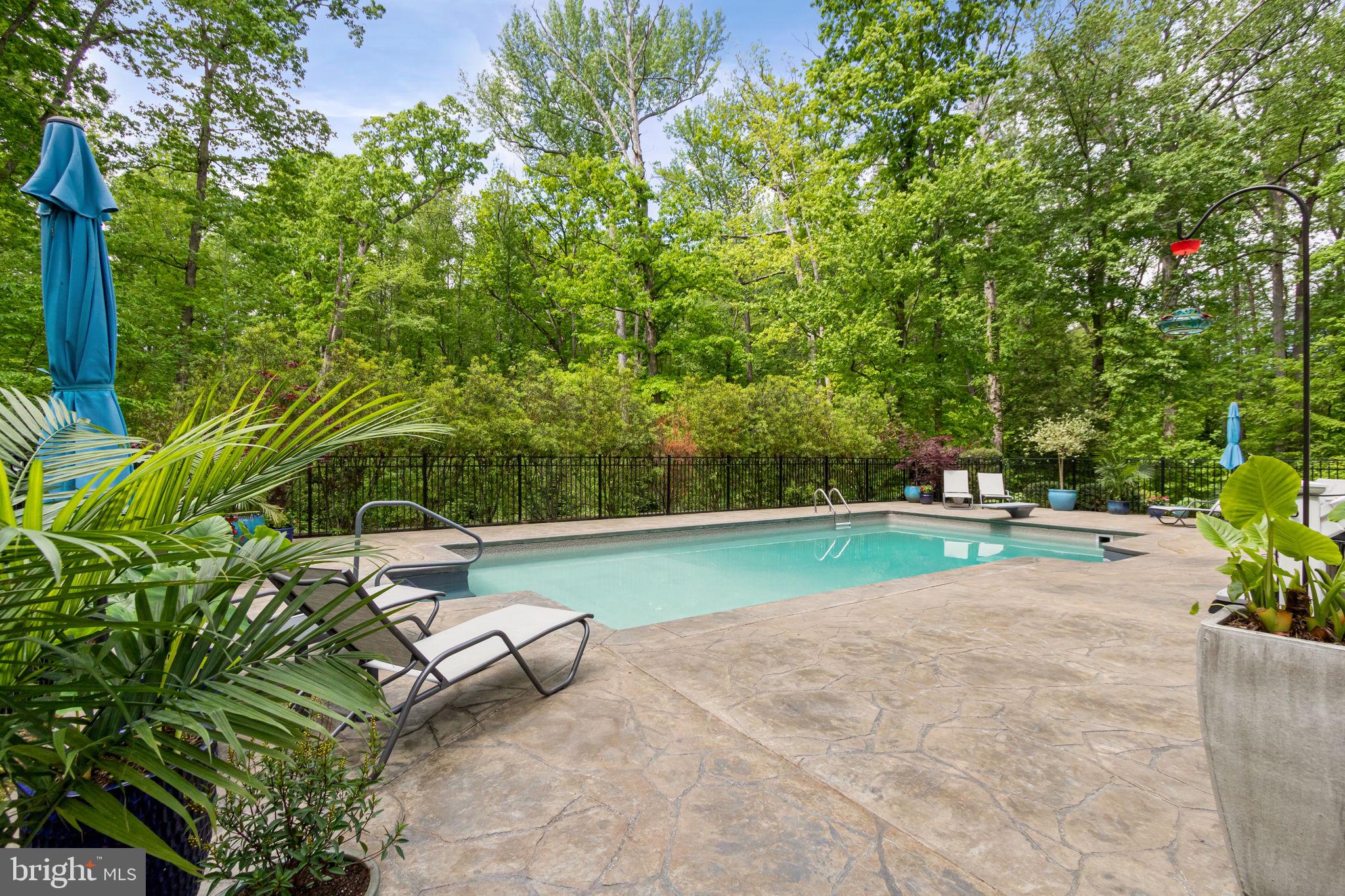 10108 ROCKINGHORSE LANE