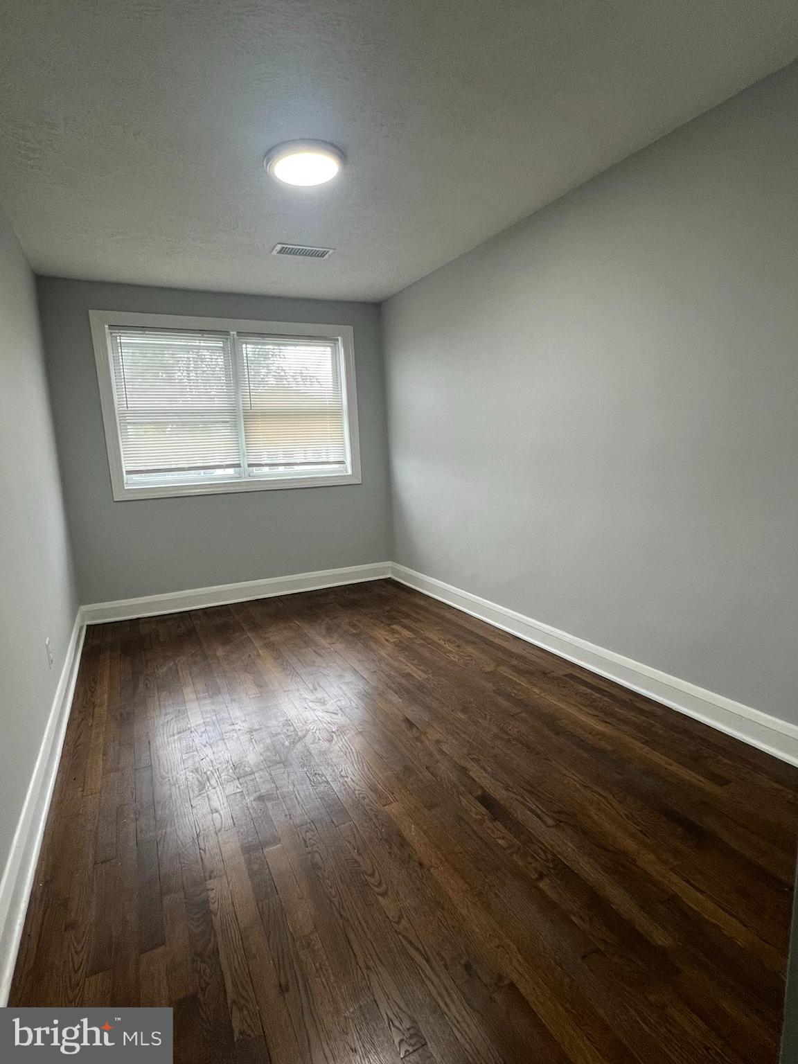 BROOKLYN PARK - Residential Lease