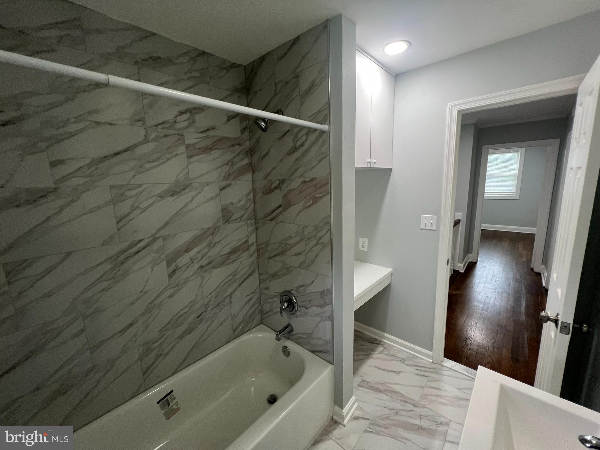 BROOKLYN PARK - Residential Lease