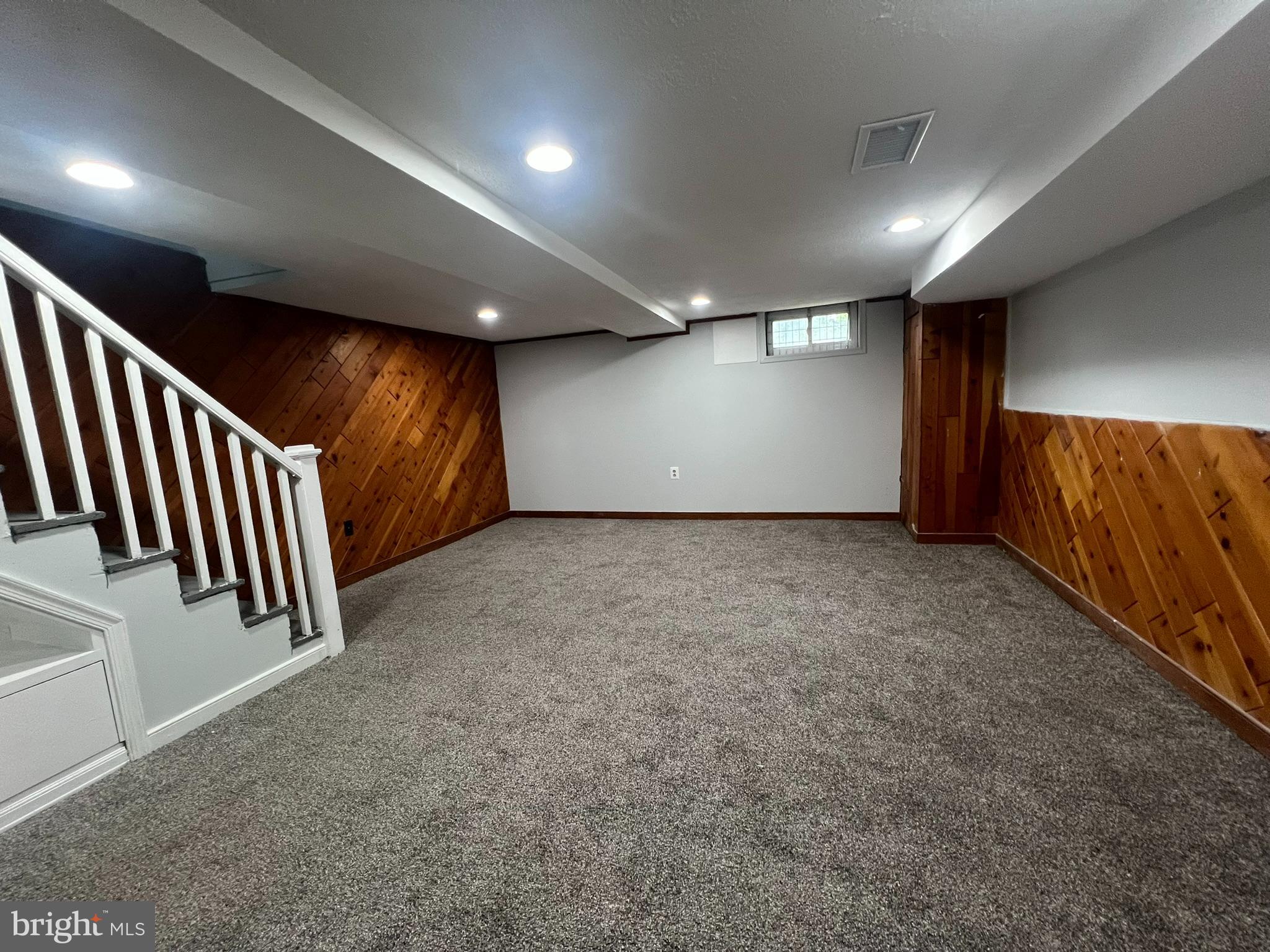 BROOKLYN PARK - Residential Lease