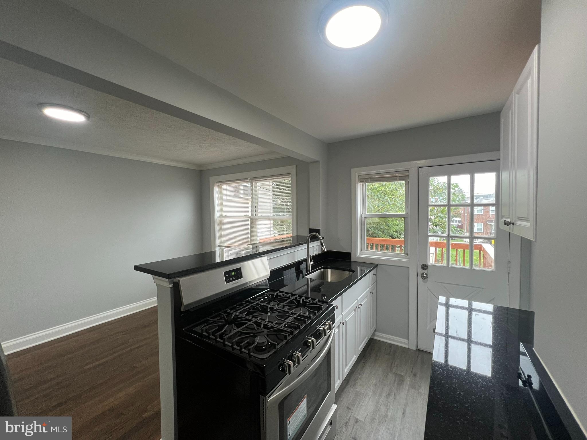 BROOKLYN PARK - Residential Lease