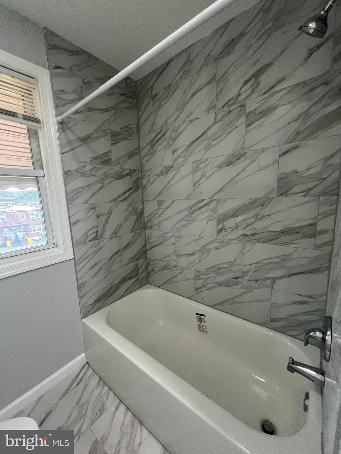 BROOKLYN PARK - Residential Lease