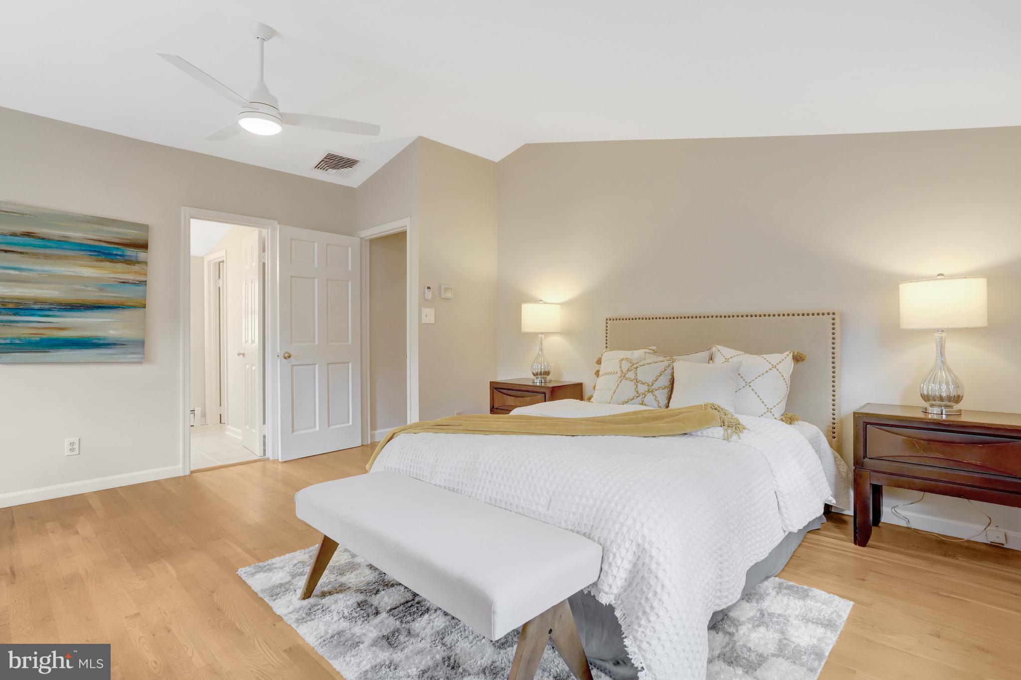 WAVERLY HILLS - Residential