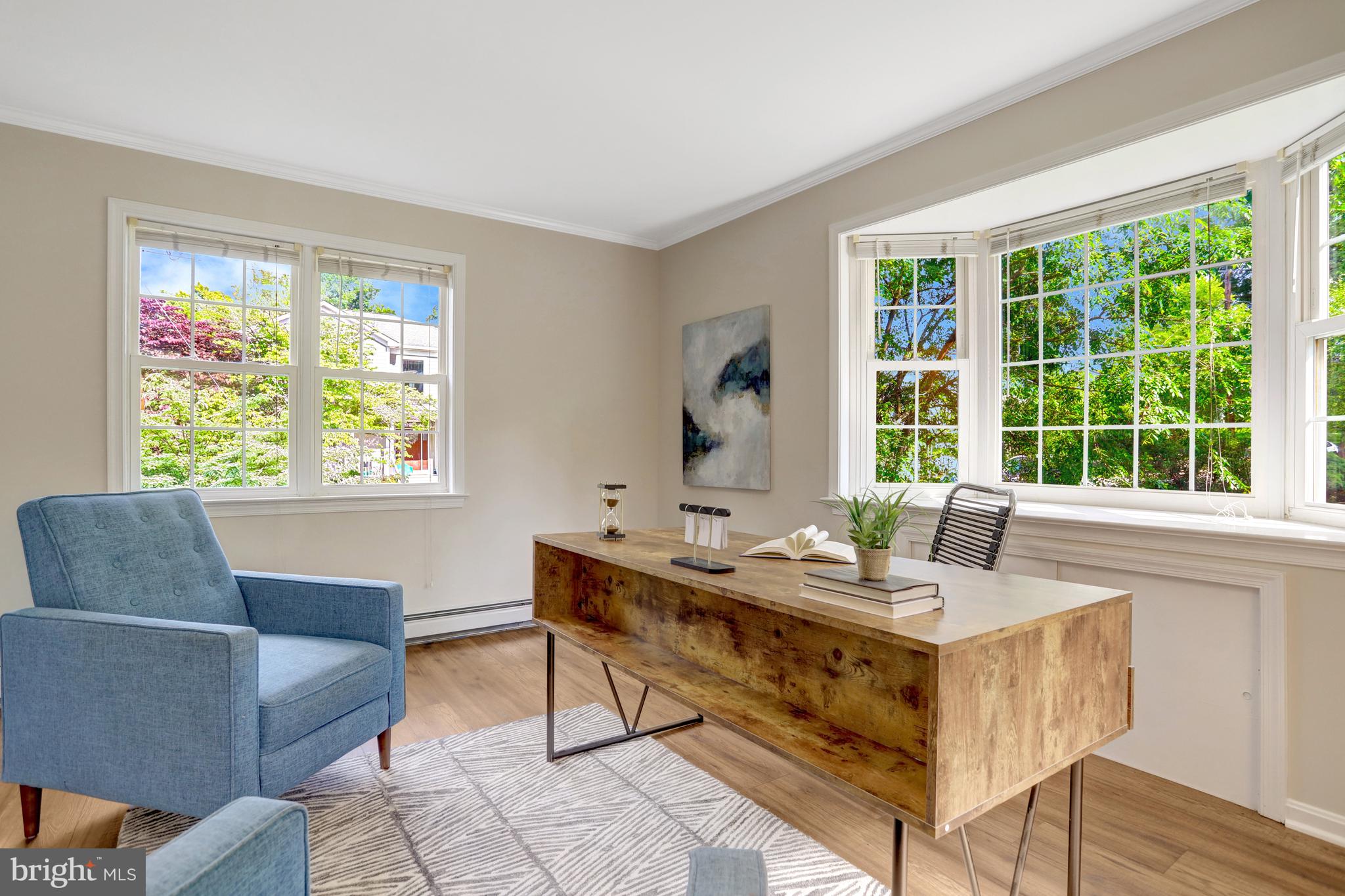 WAVERLY HILLS - Residential