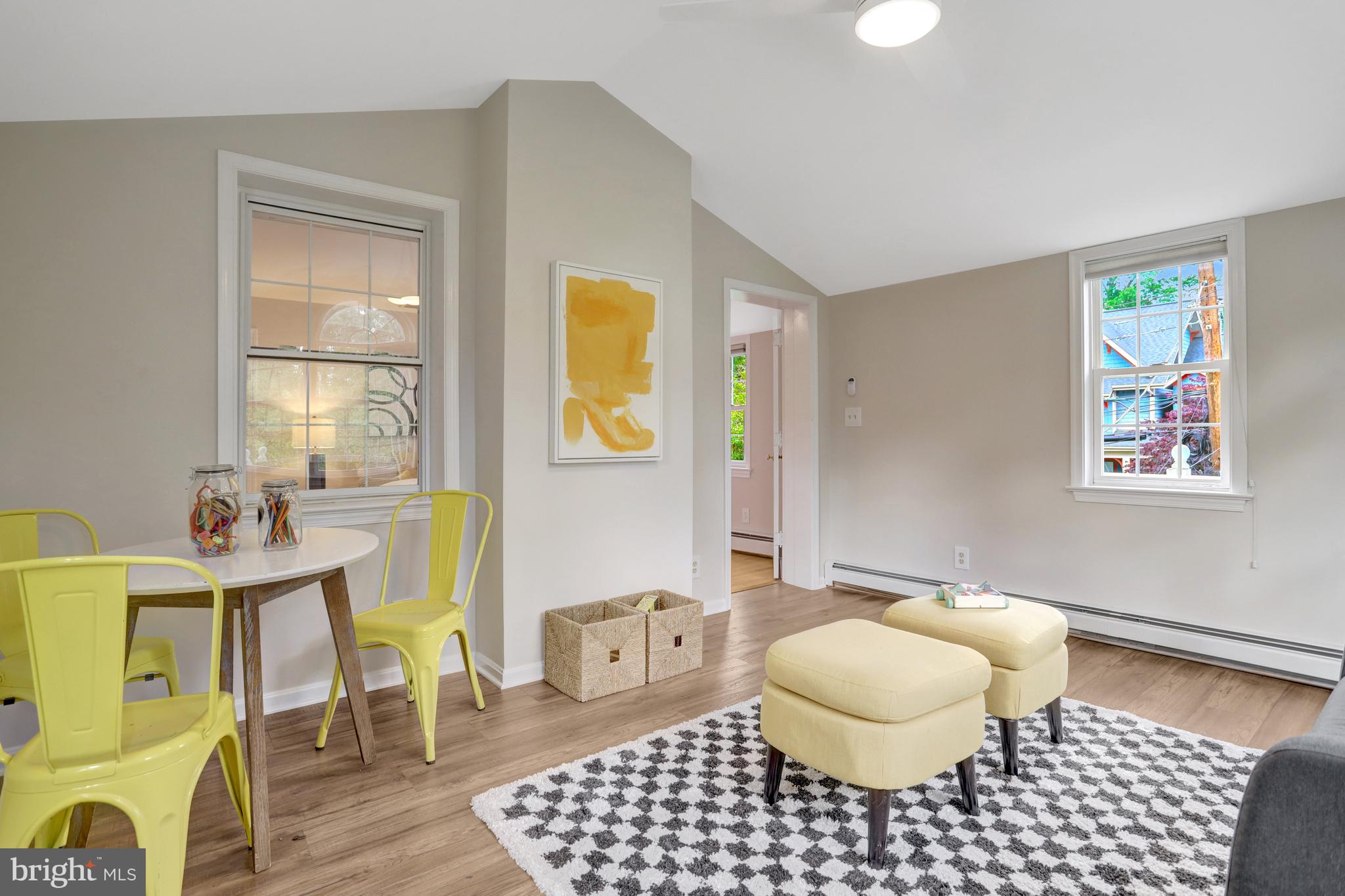 WAVERLY HILLS - Residential