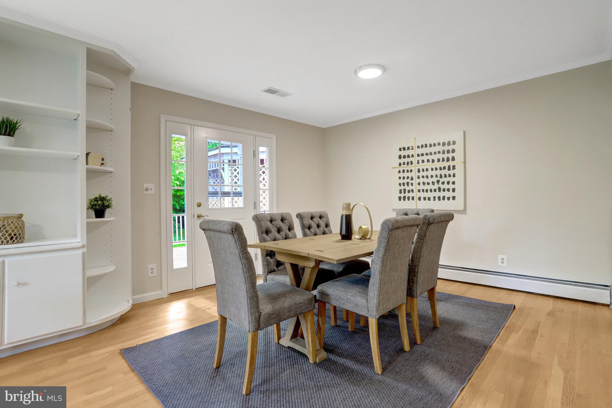 WAVERLY HILLS - Residential