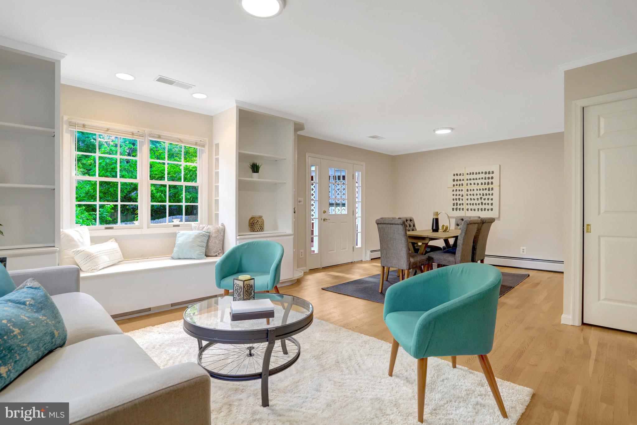 WAVERLY HILLS - Residential