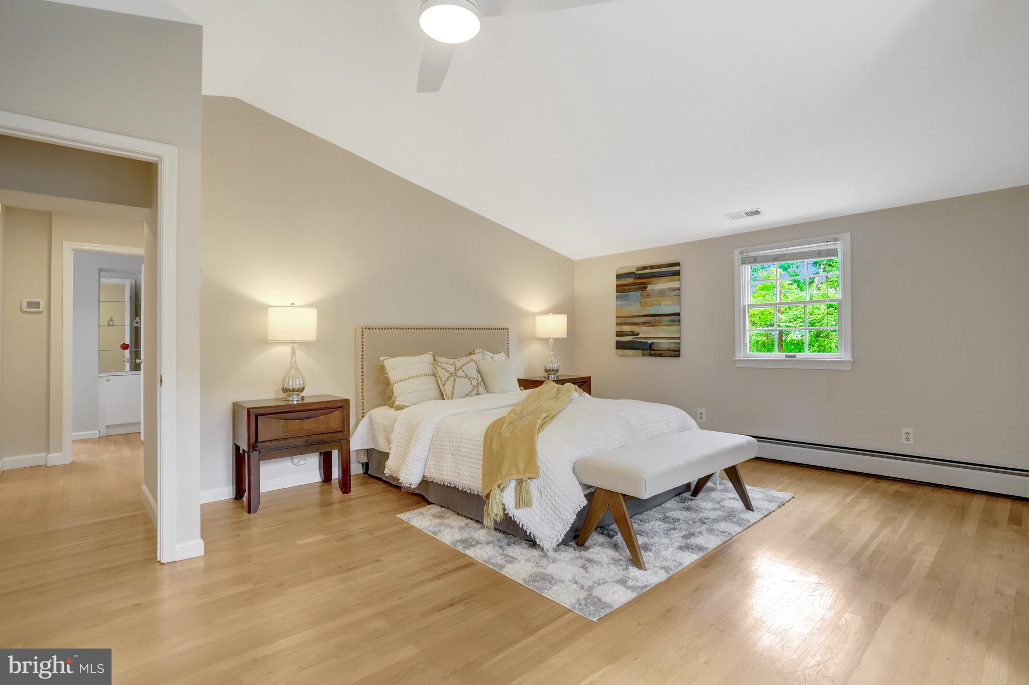 WAVERLY HILLS - Residential