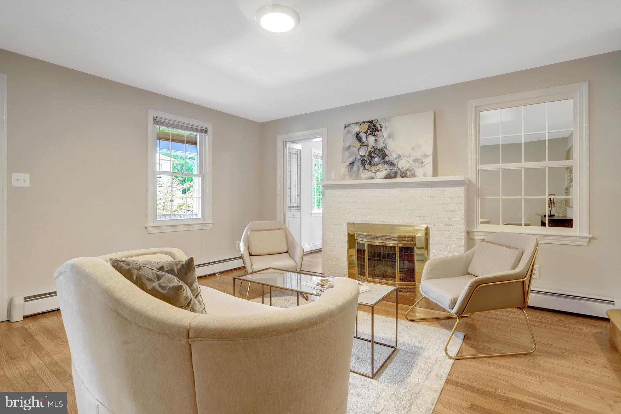 WAVERLY HILLS - Residential