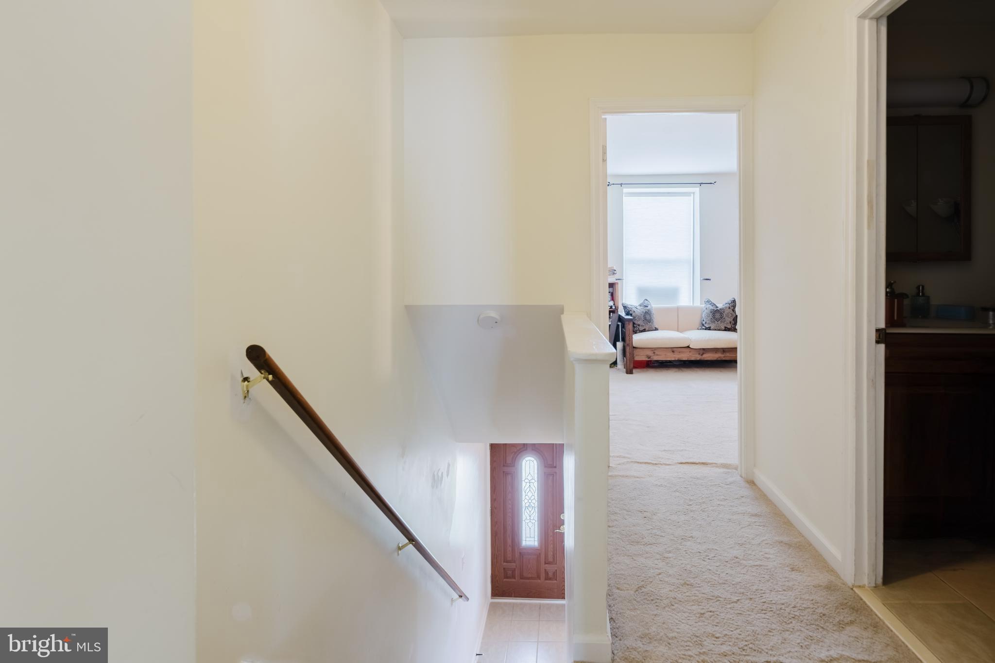 WILLIAMSBURG VIL - Residential