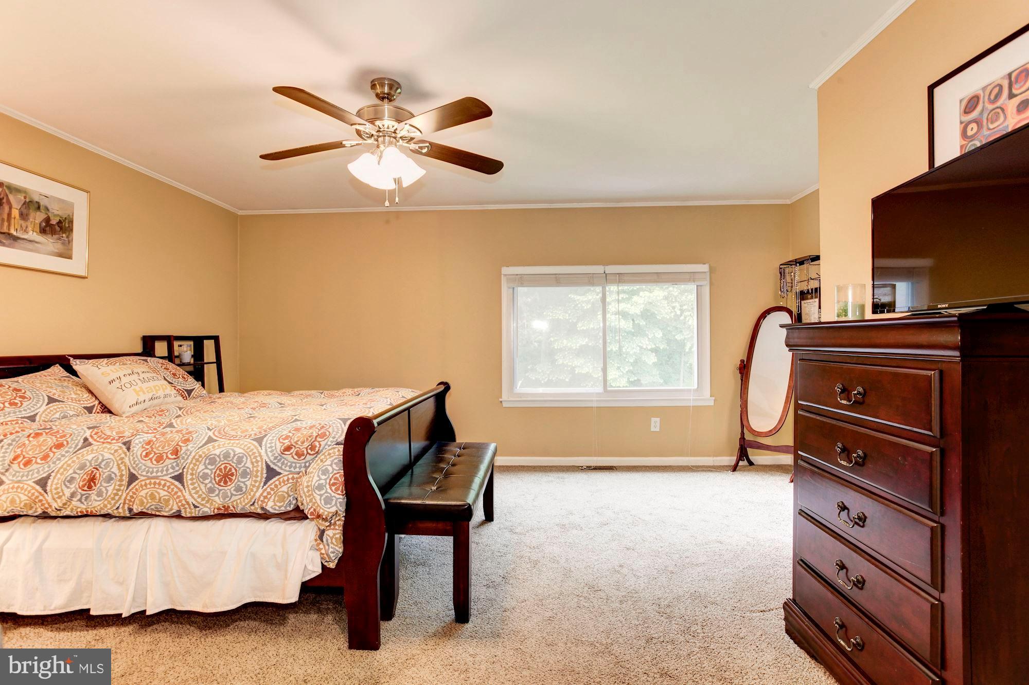 GLEN COVE - Residential